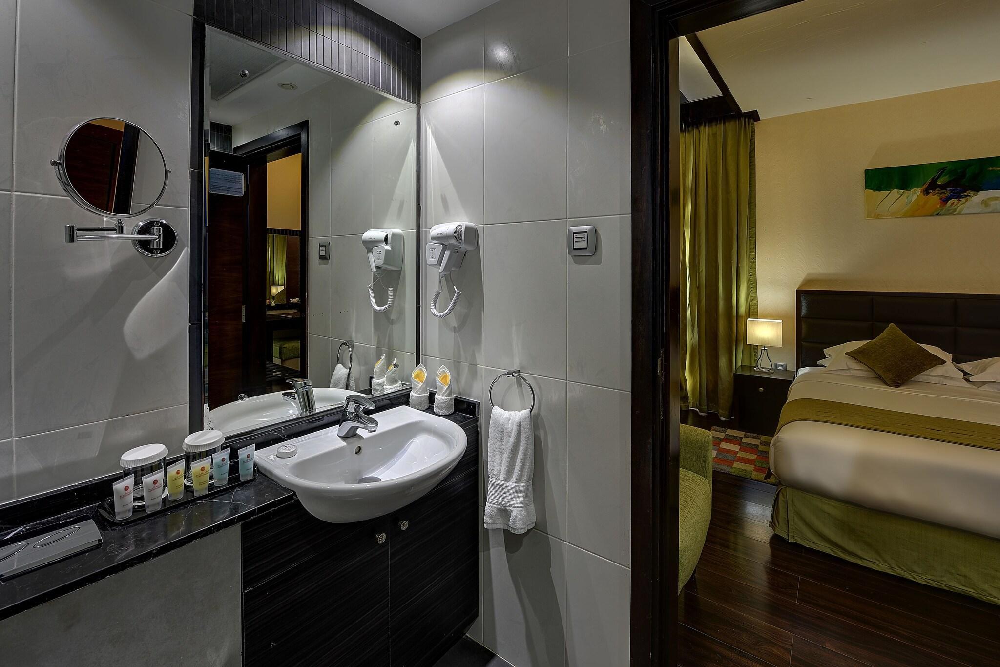 hotel-thumb
