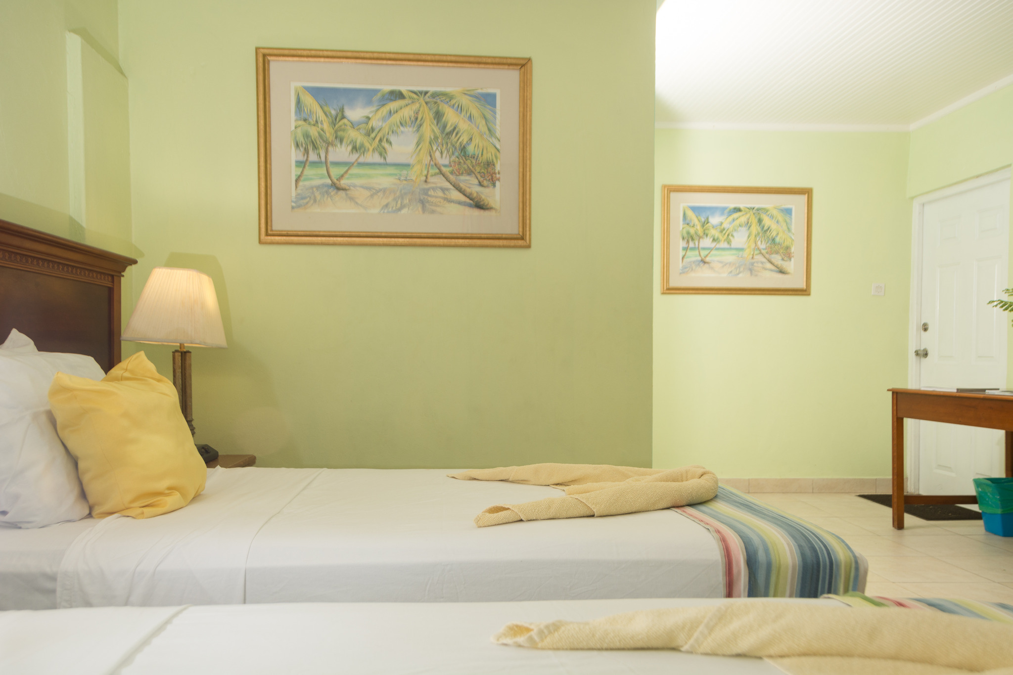 hotel-thumb
