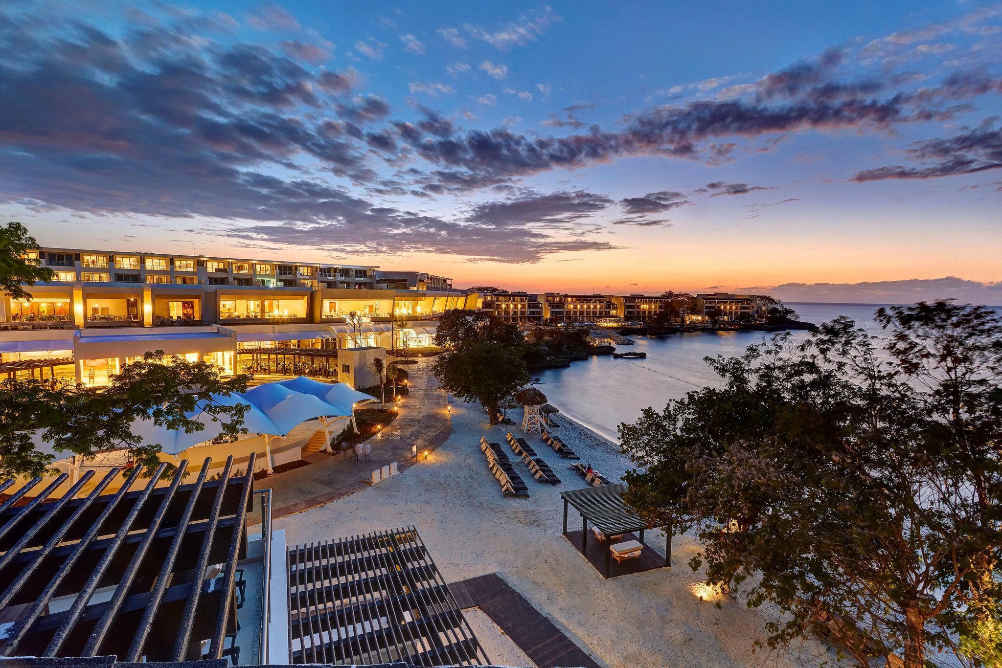 hotel-thumb