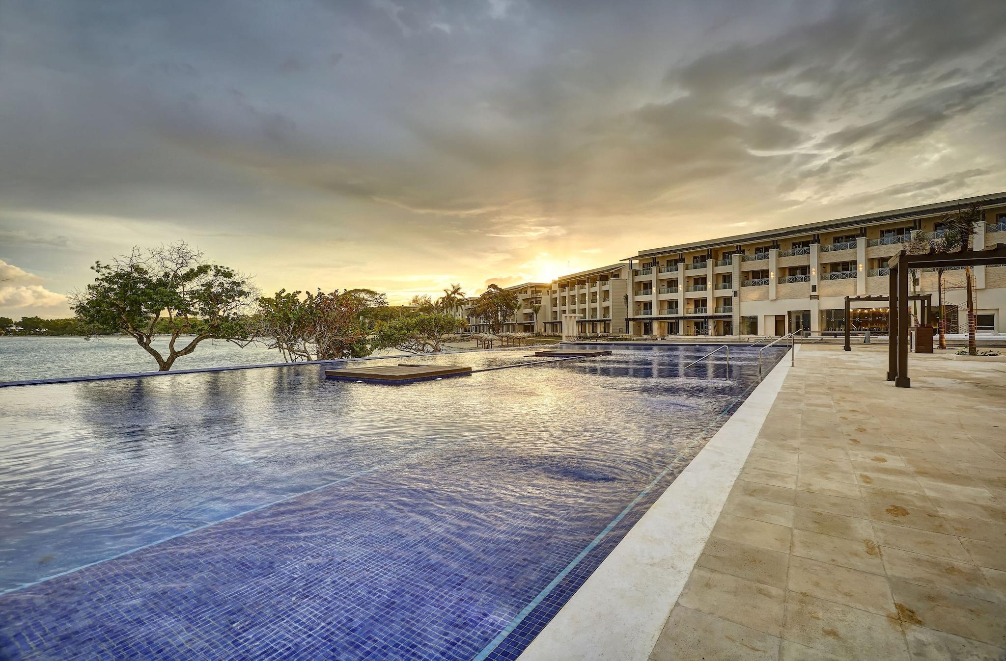 hotel-thumb