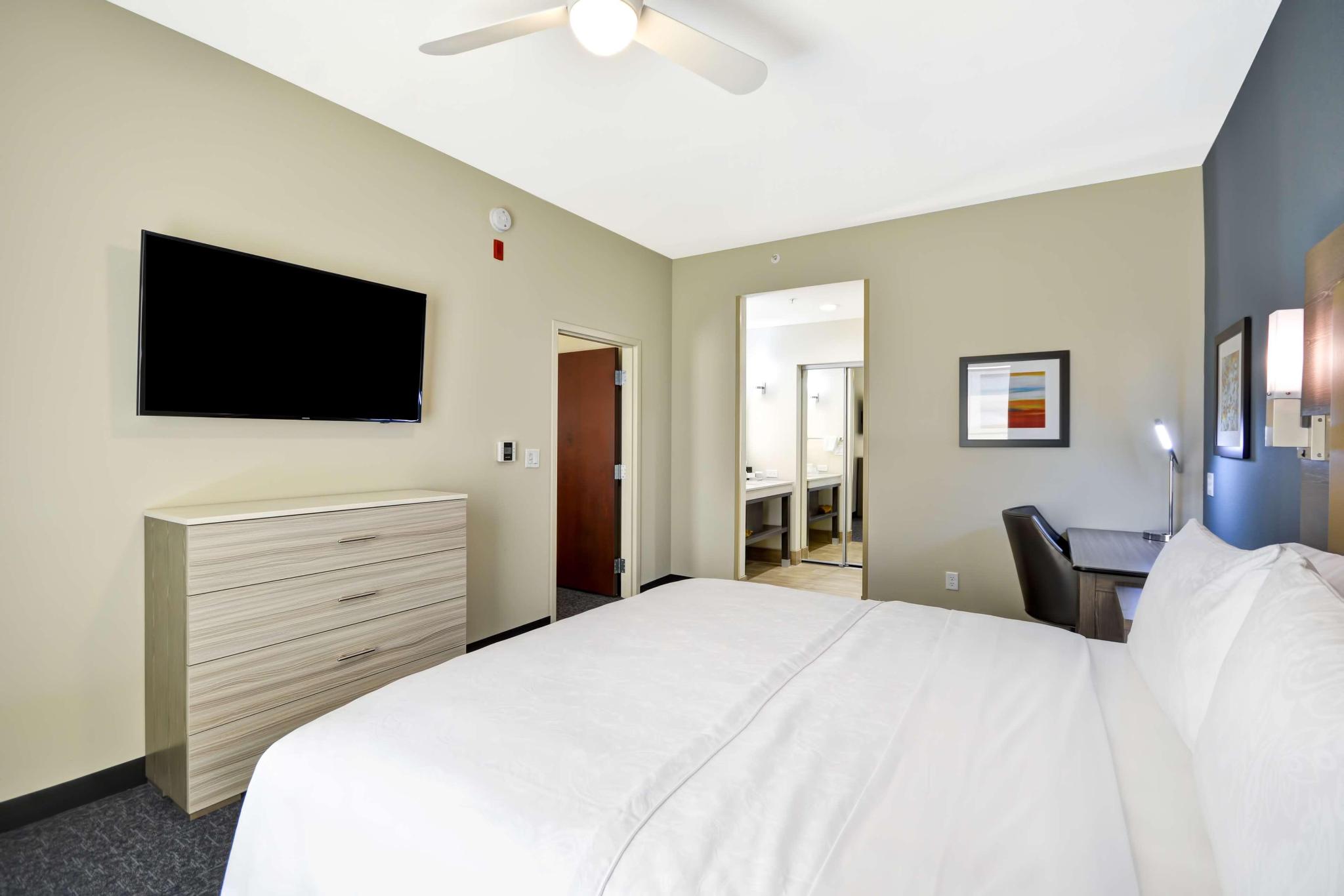 hotel-thumb
