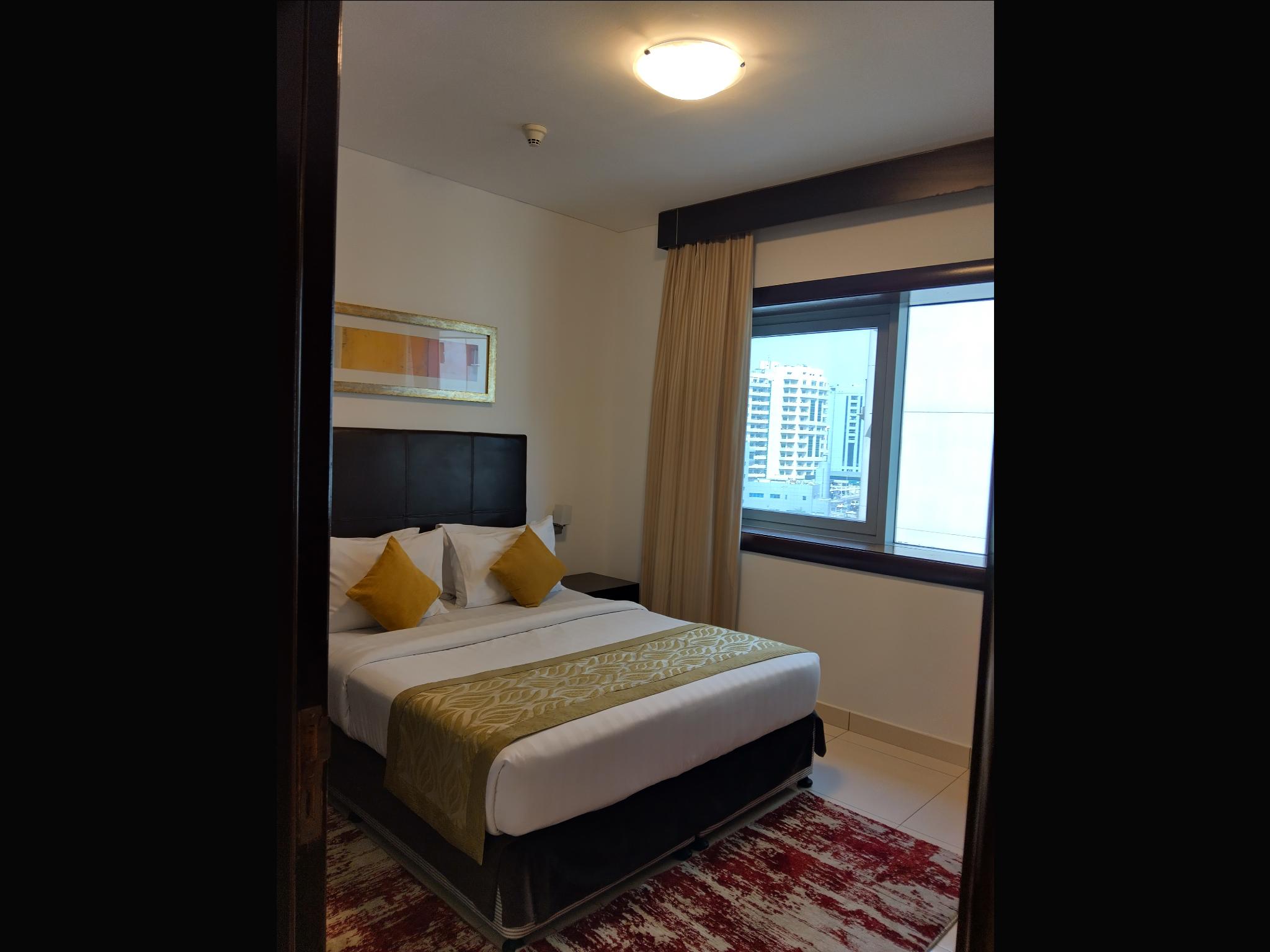hotel-thumb