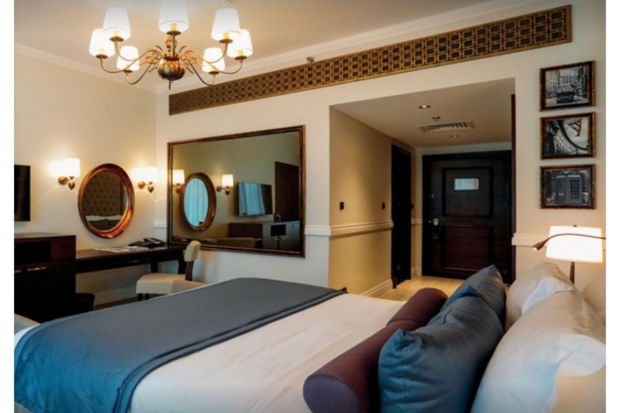 hotel-thumb