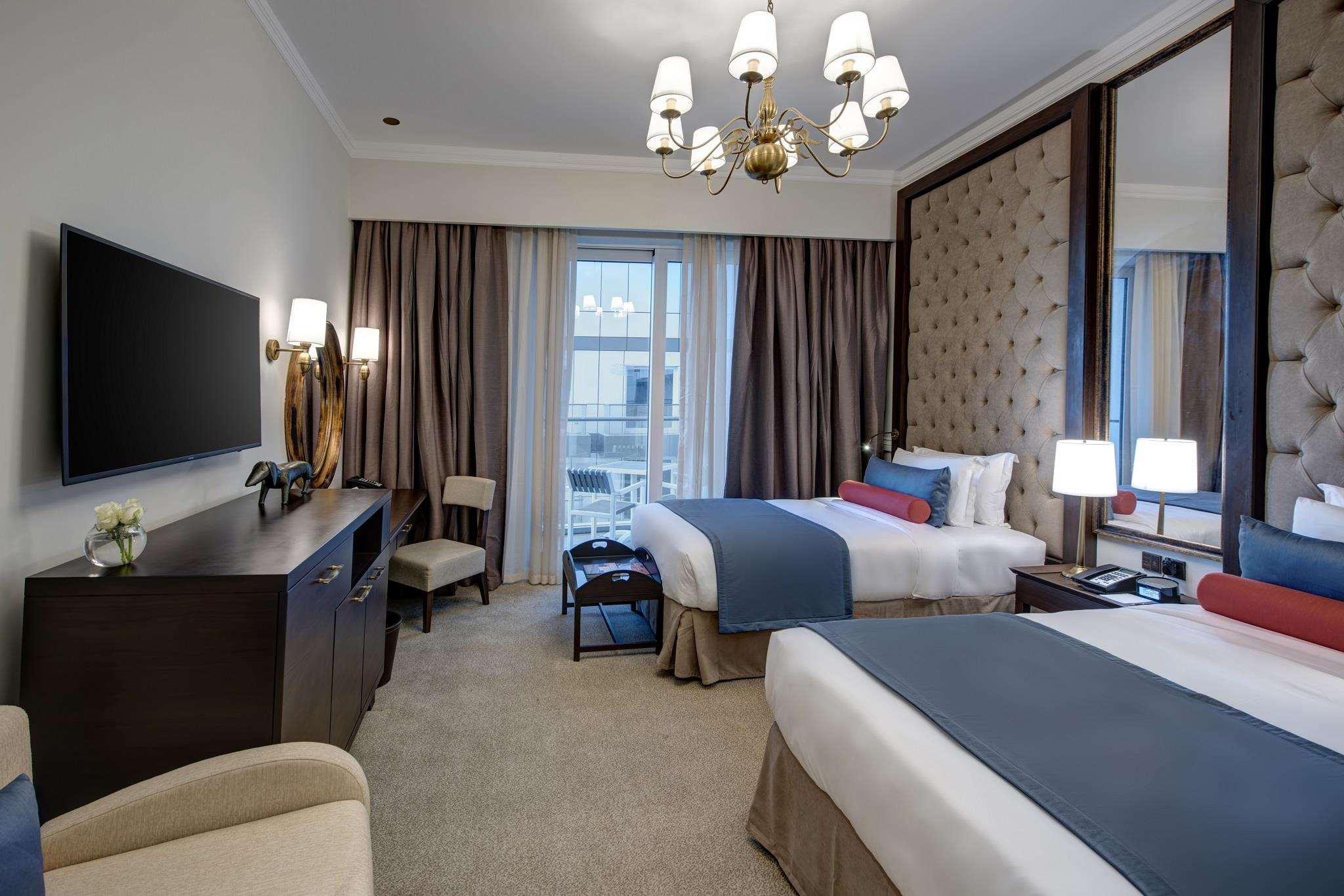 hotel-thumb