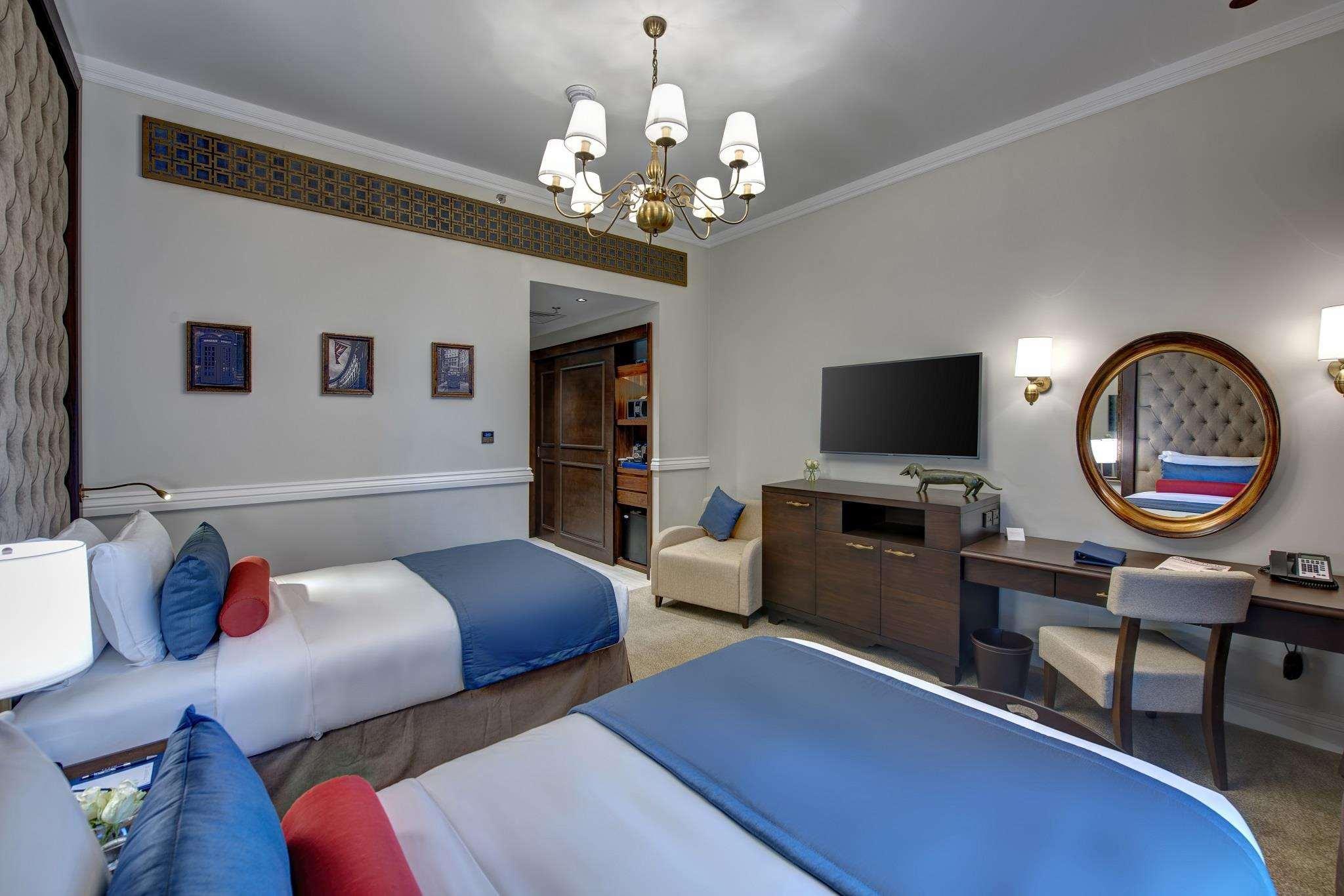 hotel-thumb