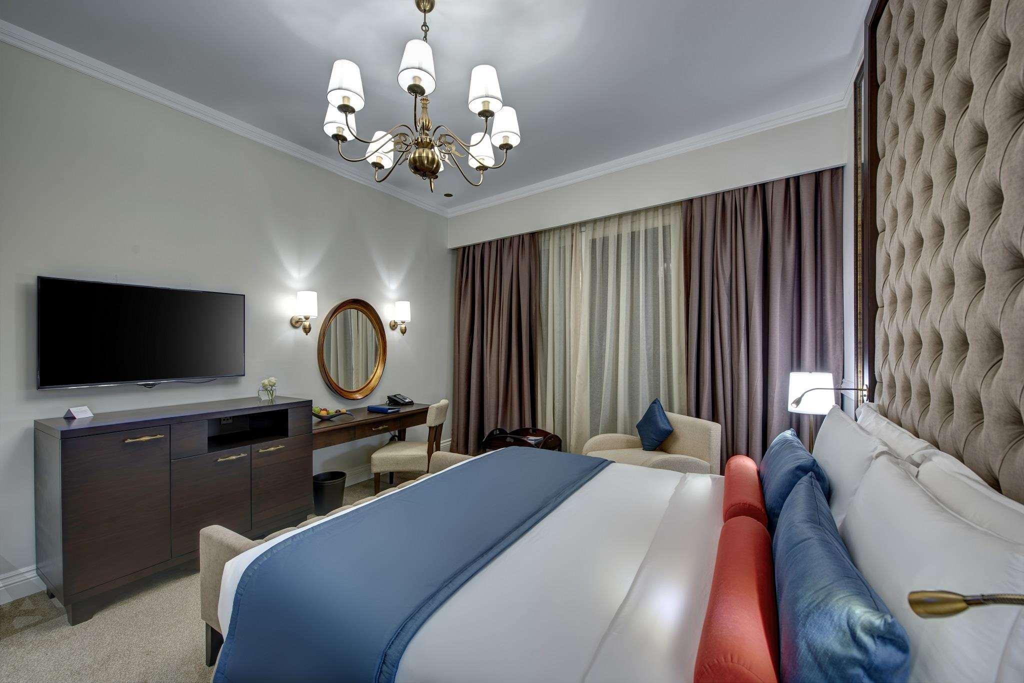 hotel-thumb