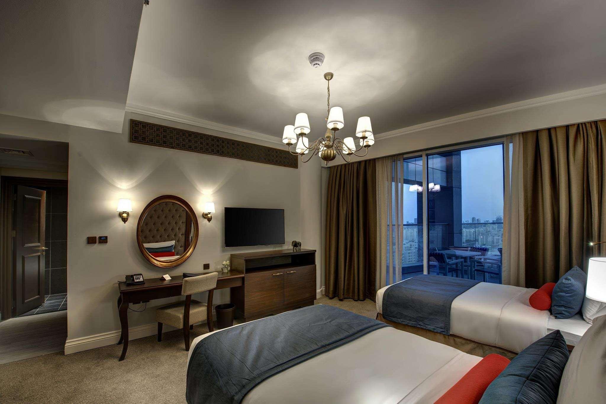 hotel-thumb