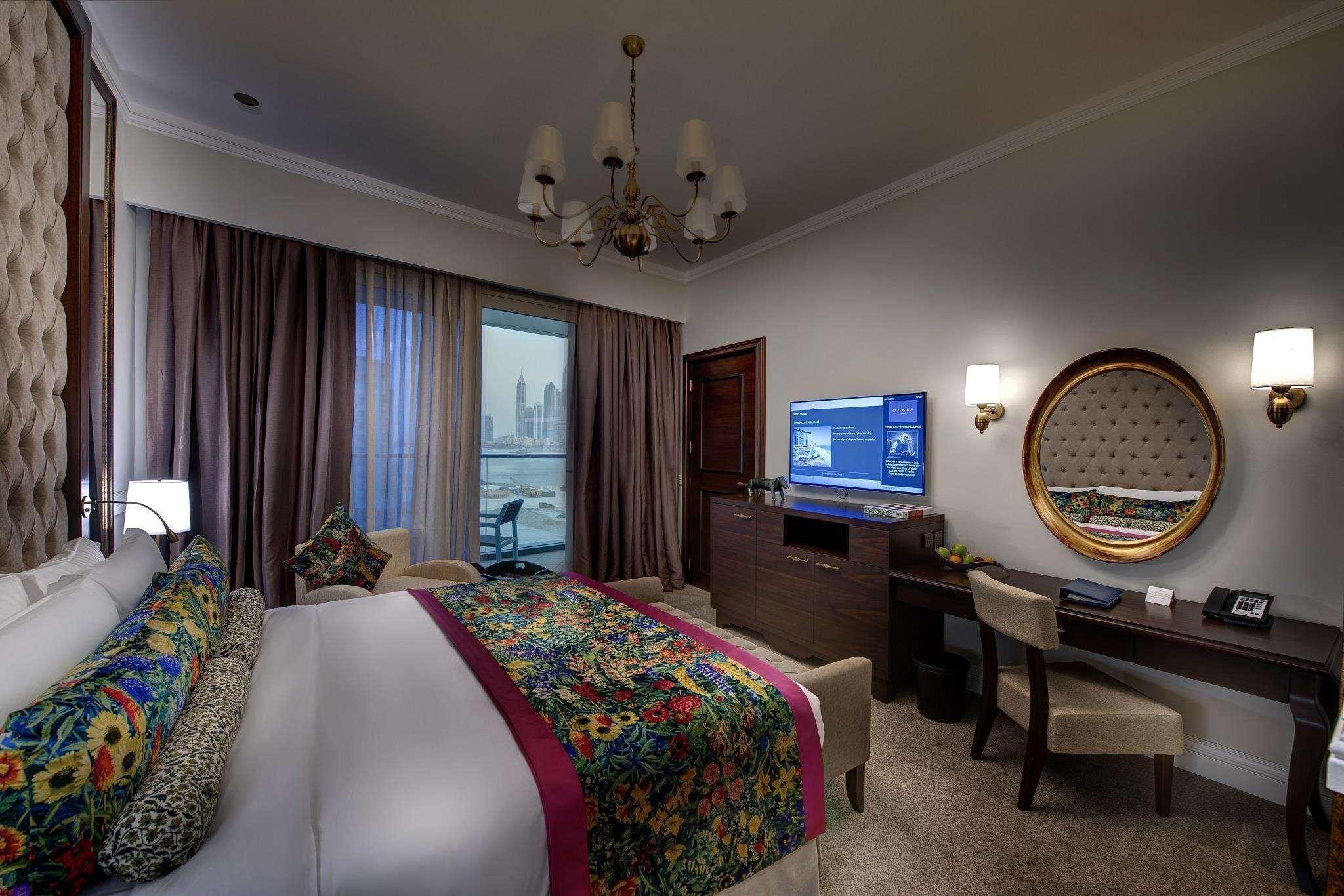 hotel-thumb