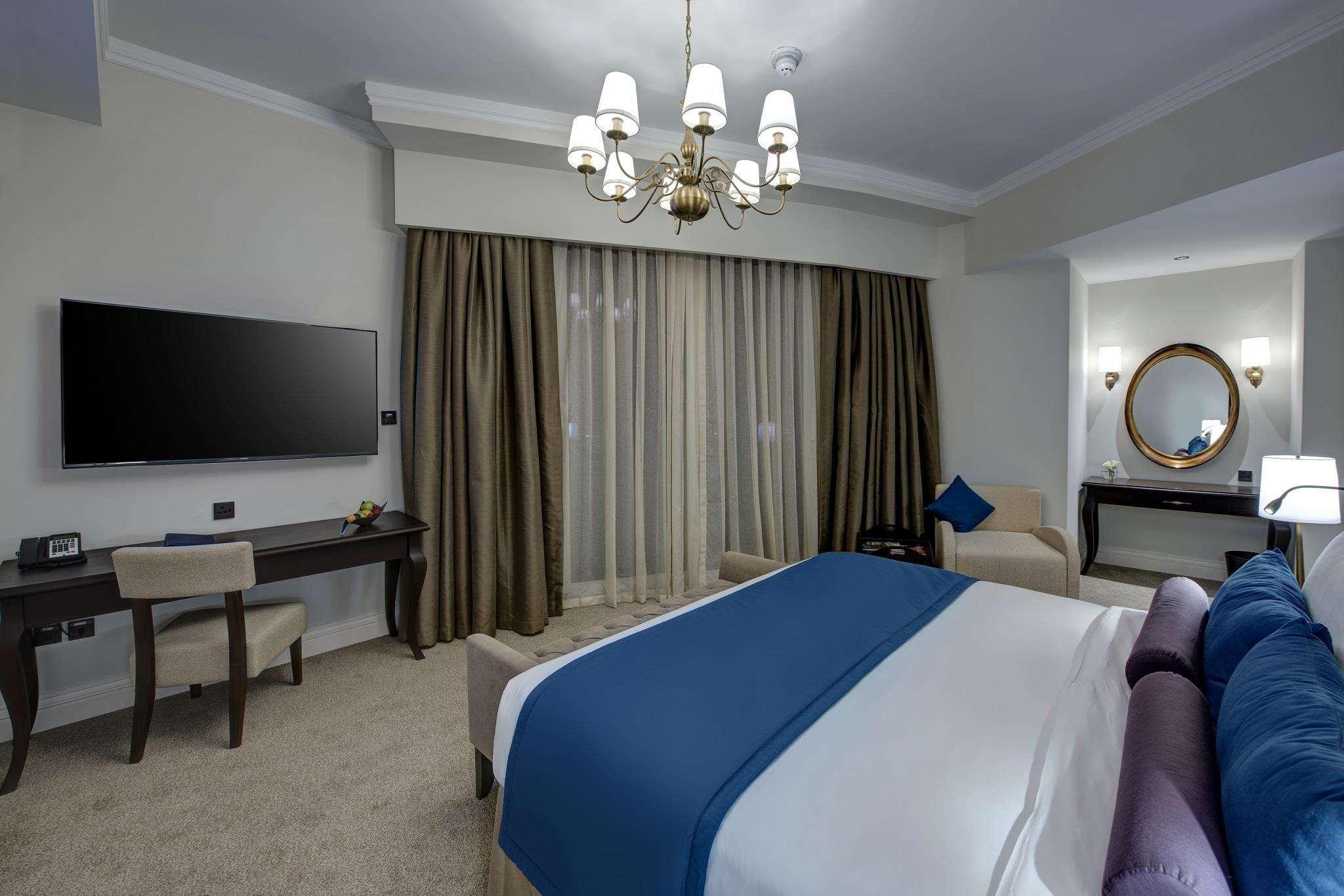 hotel-thumb
