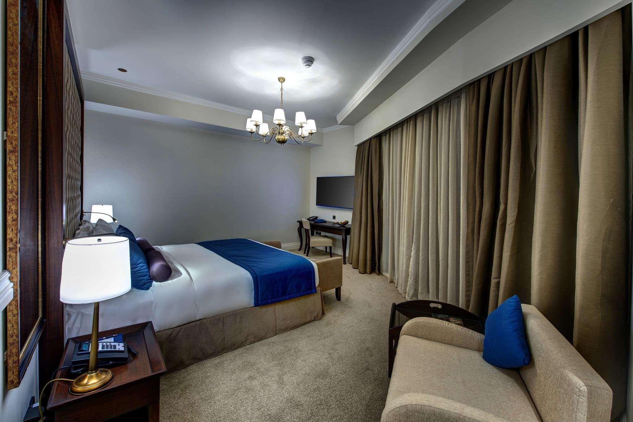 hotel-thumb