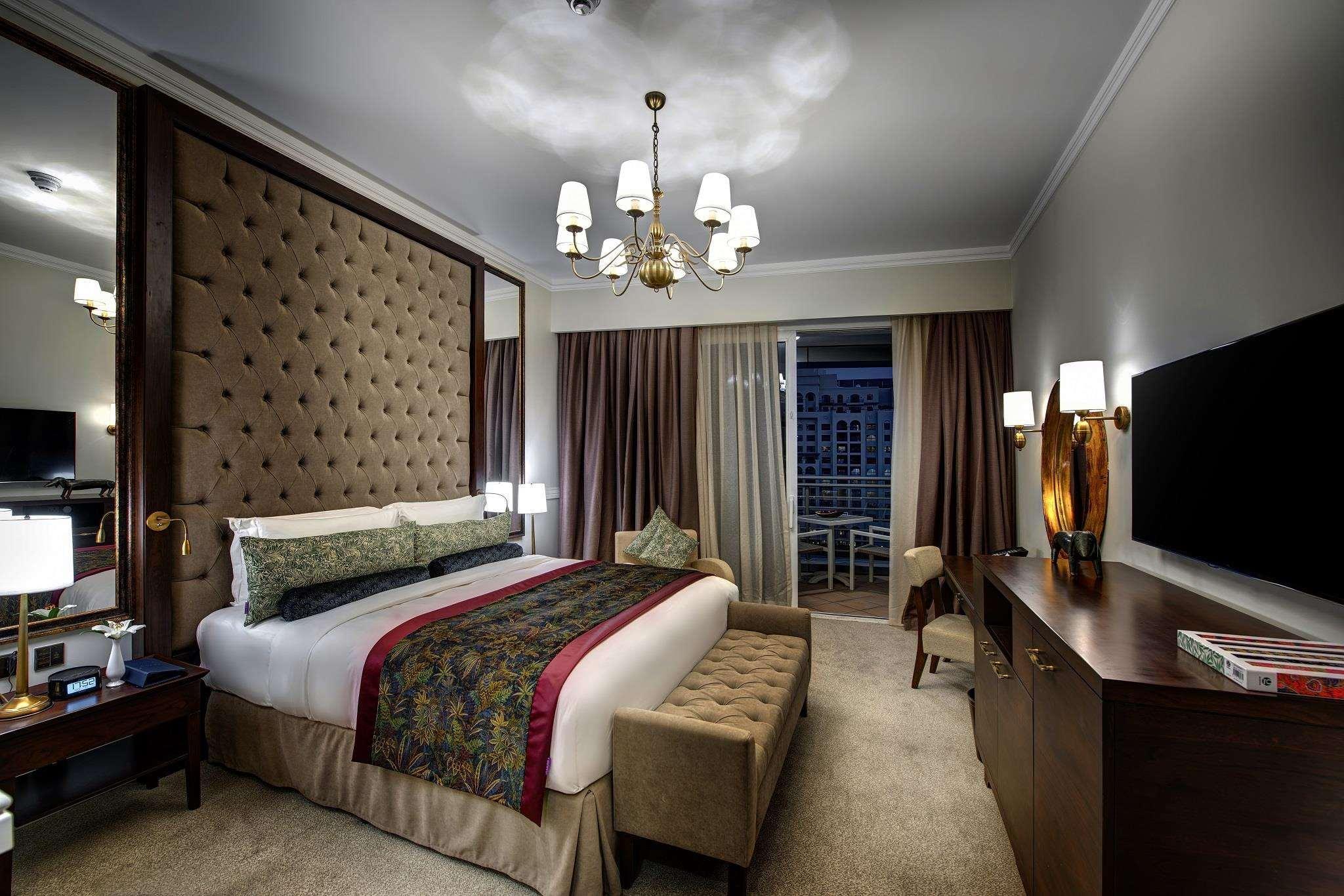 hotel-thumb