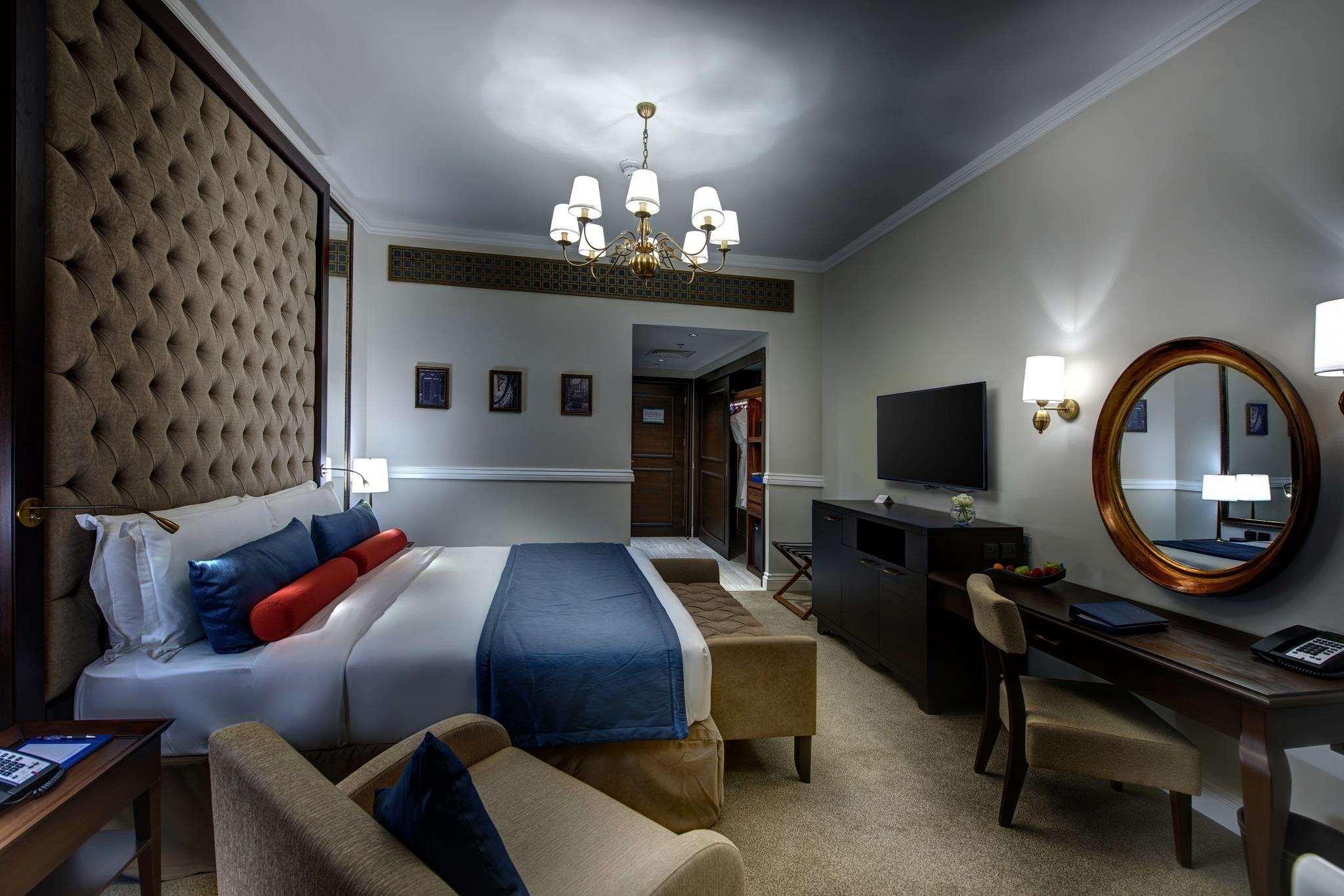 hotel-thumb