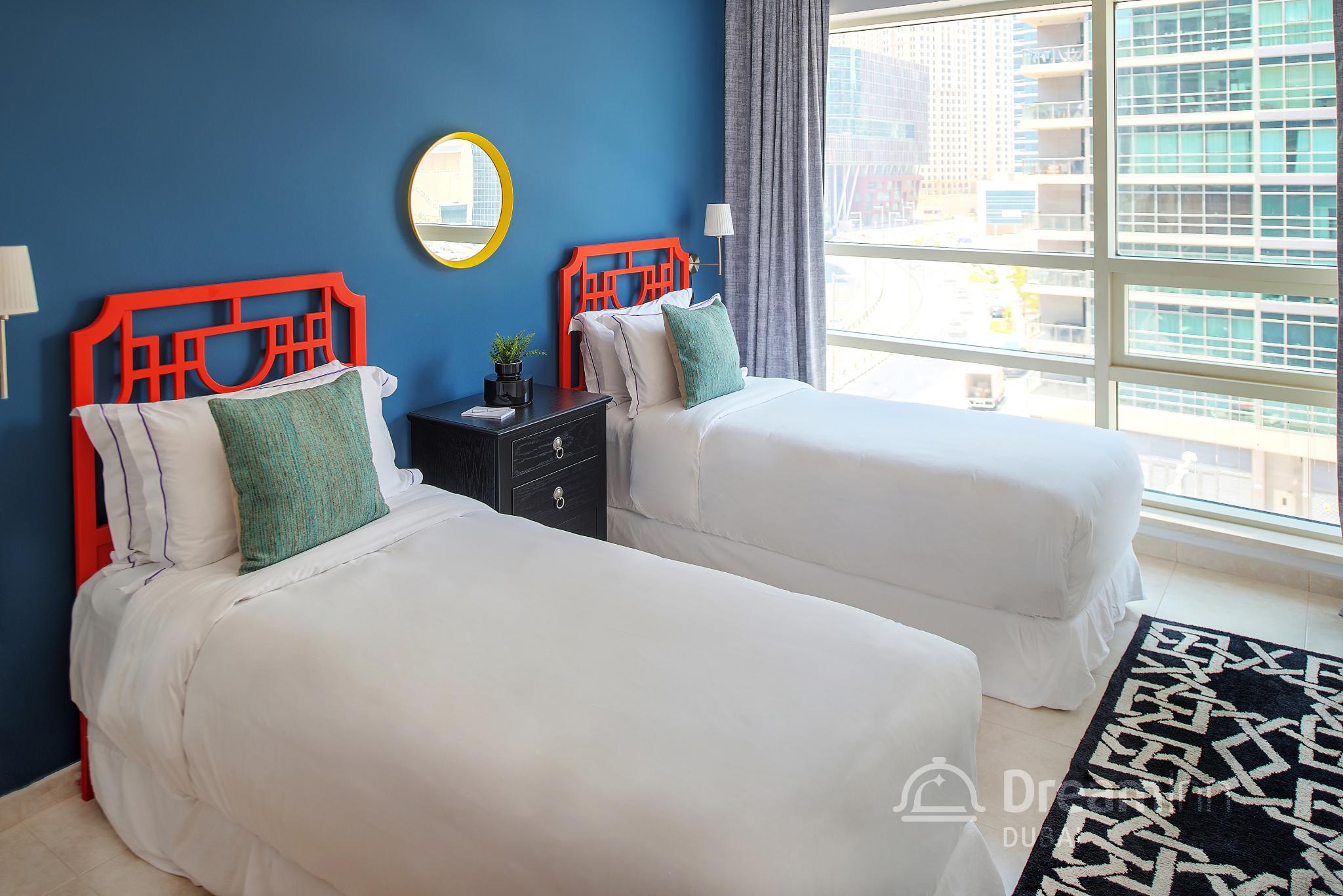 hotel-thumb