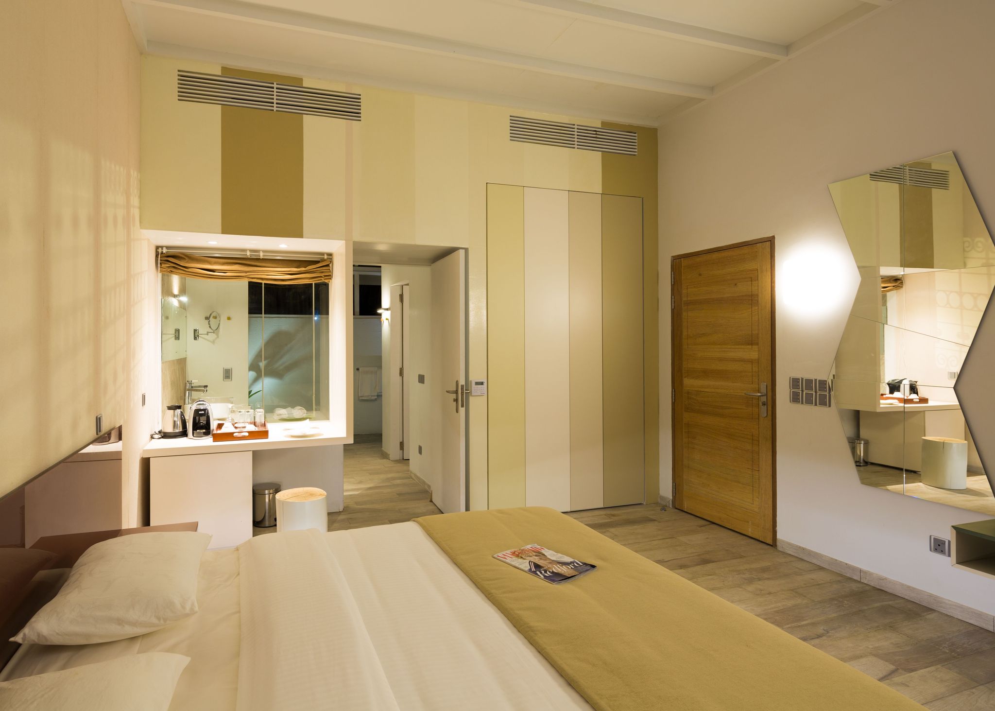 hotel-thumb