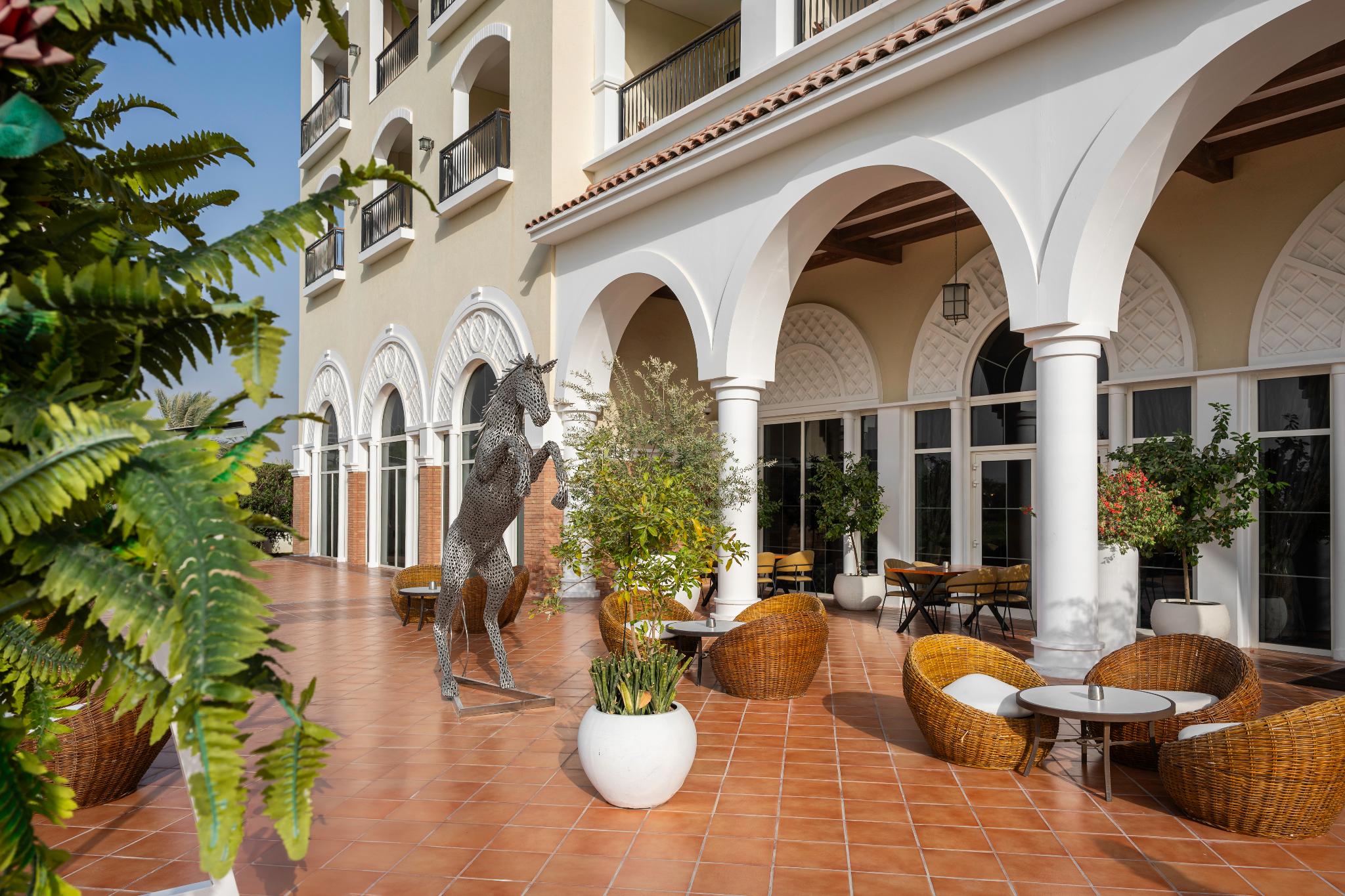 hotel-thumb