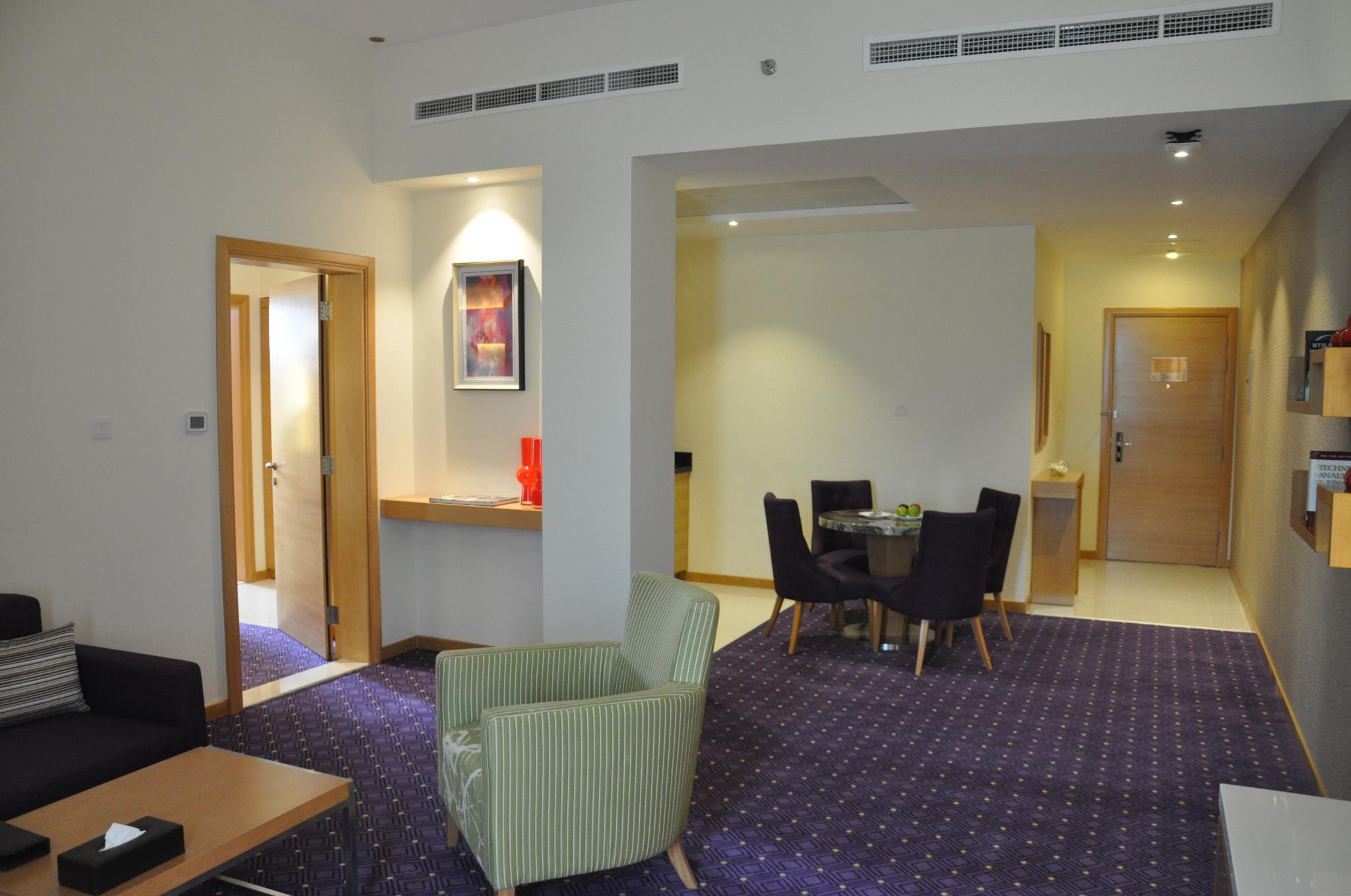 hotel-thumb