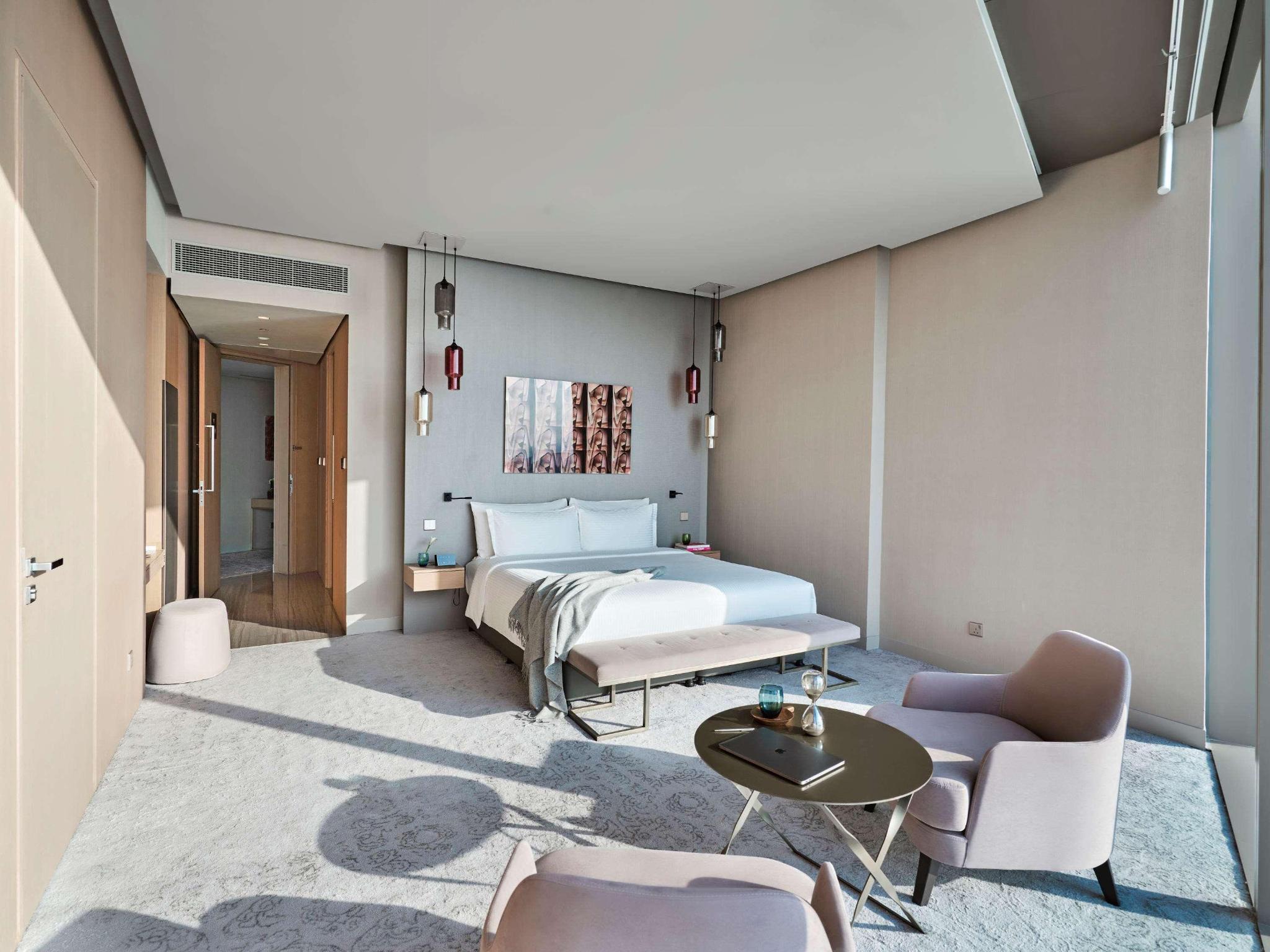 hotel-thumb