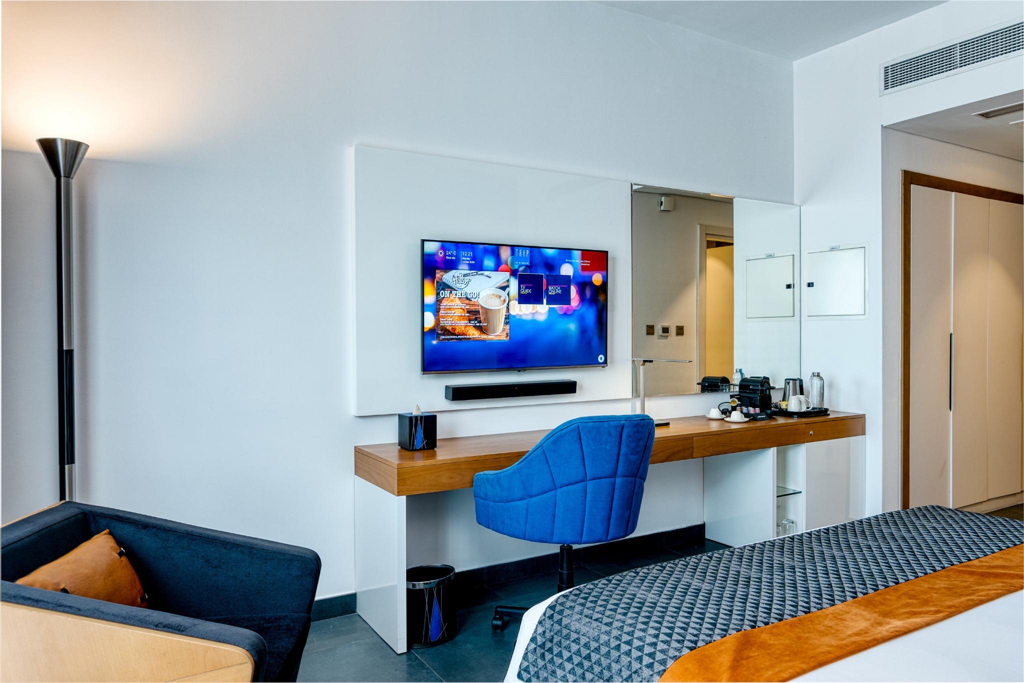 hotel-thumb