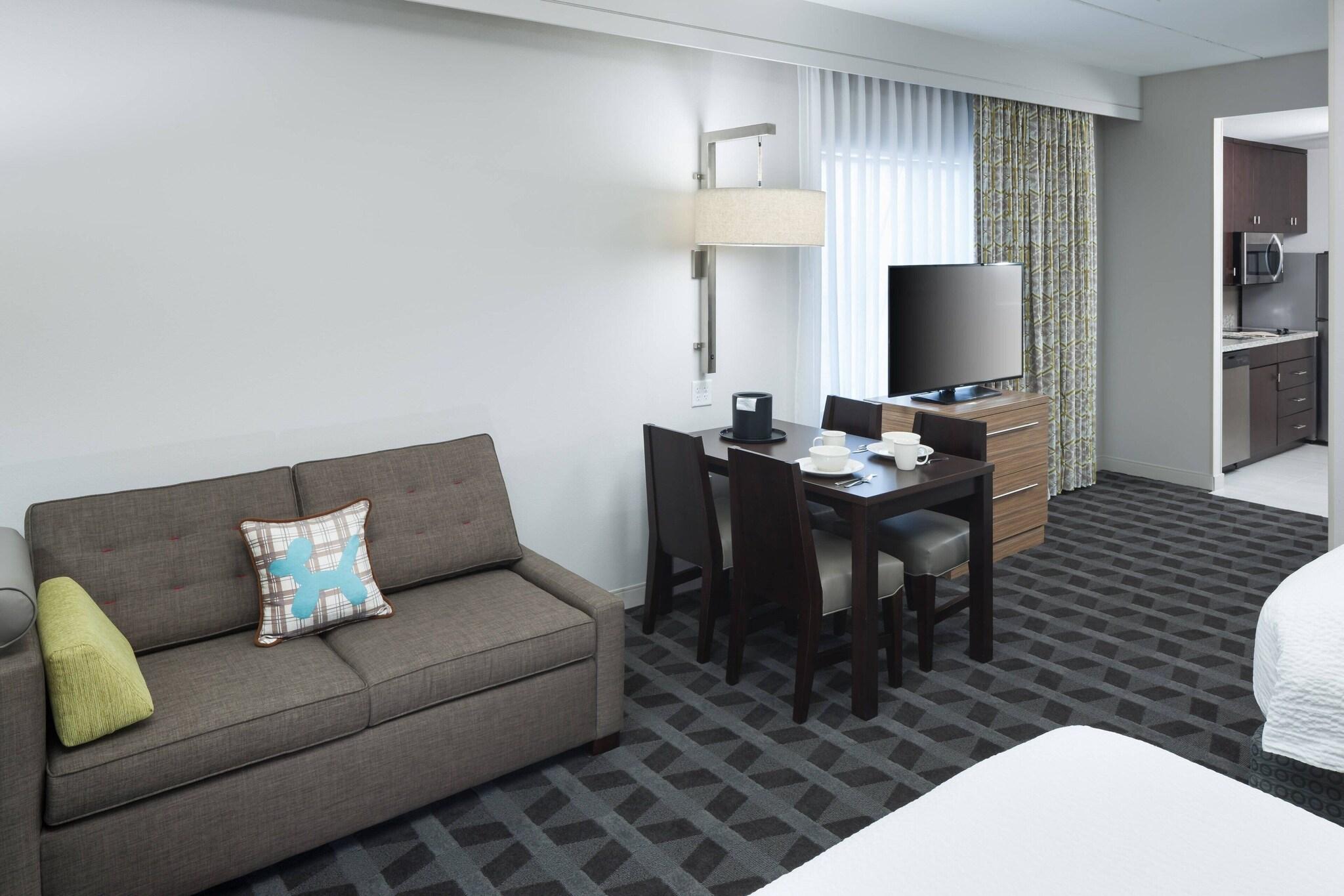 hotel-thumb