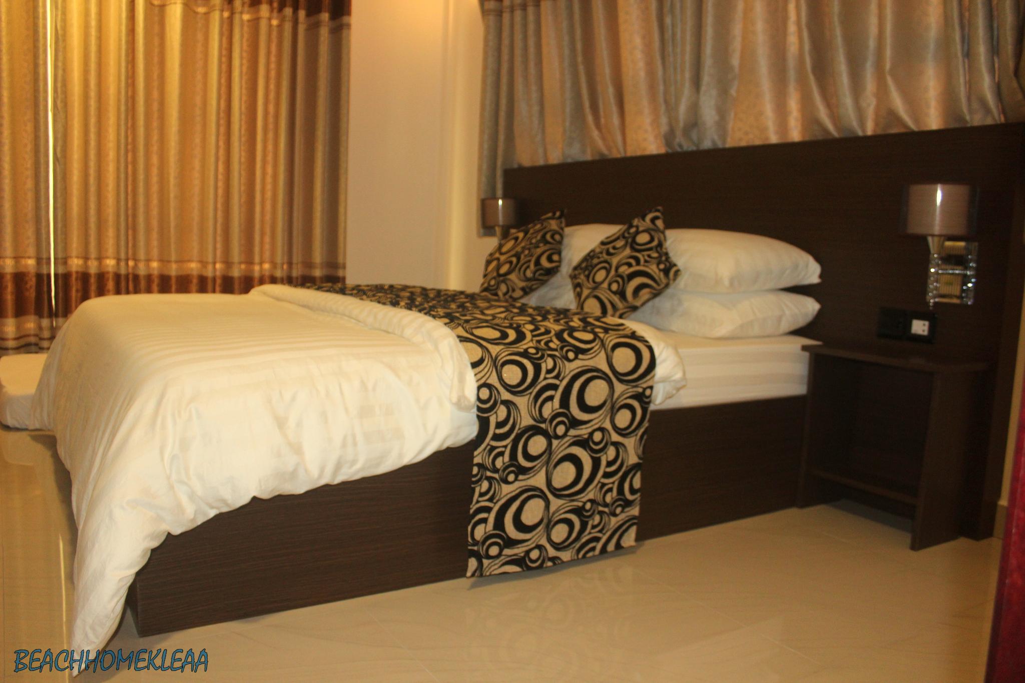 hotel-thumb