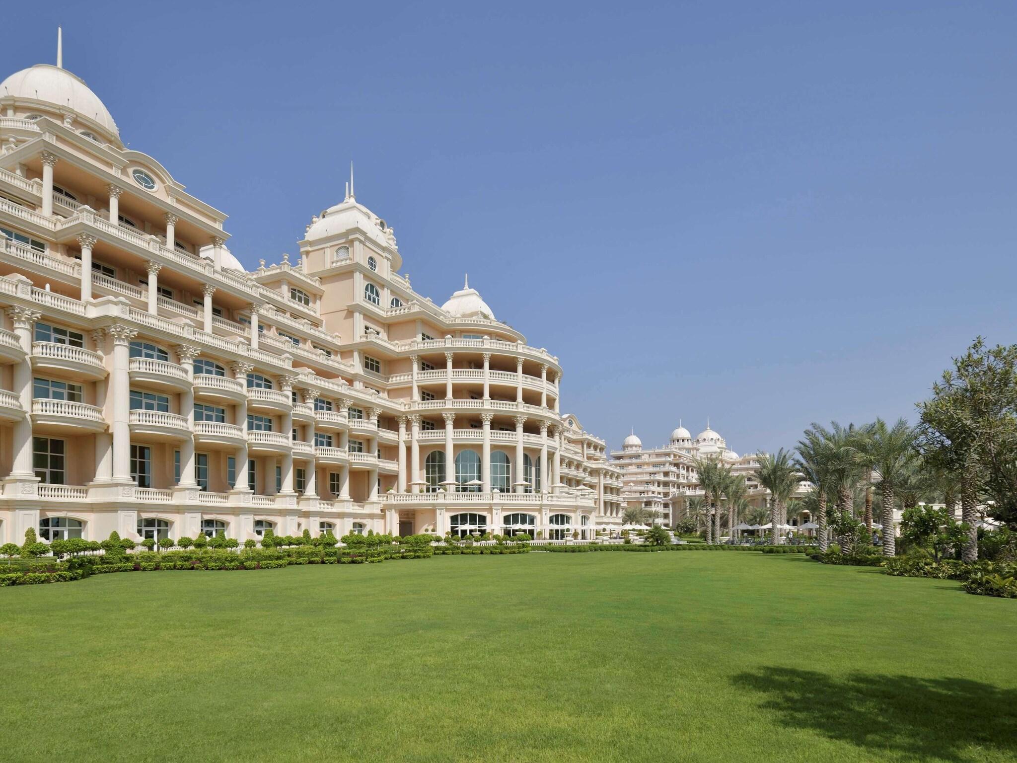 hotel-thumb