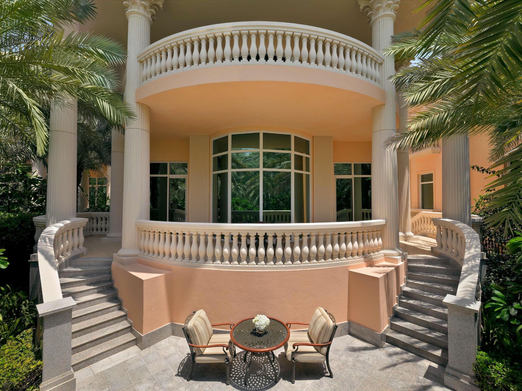 hotel-thumb