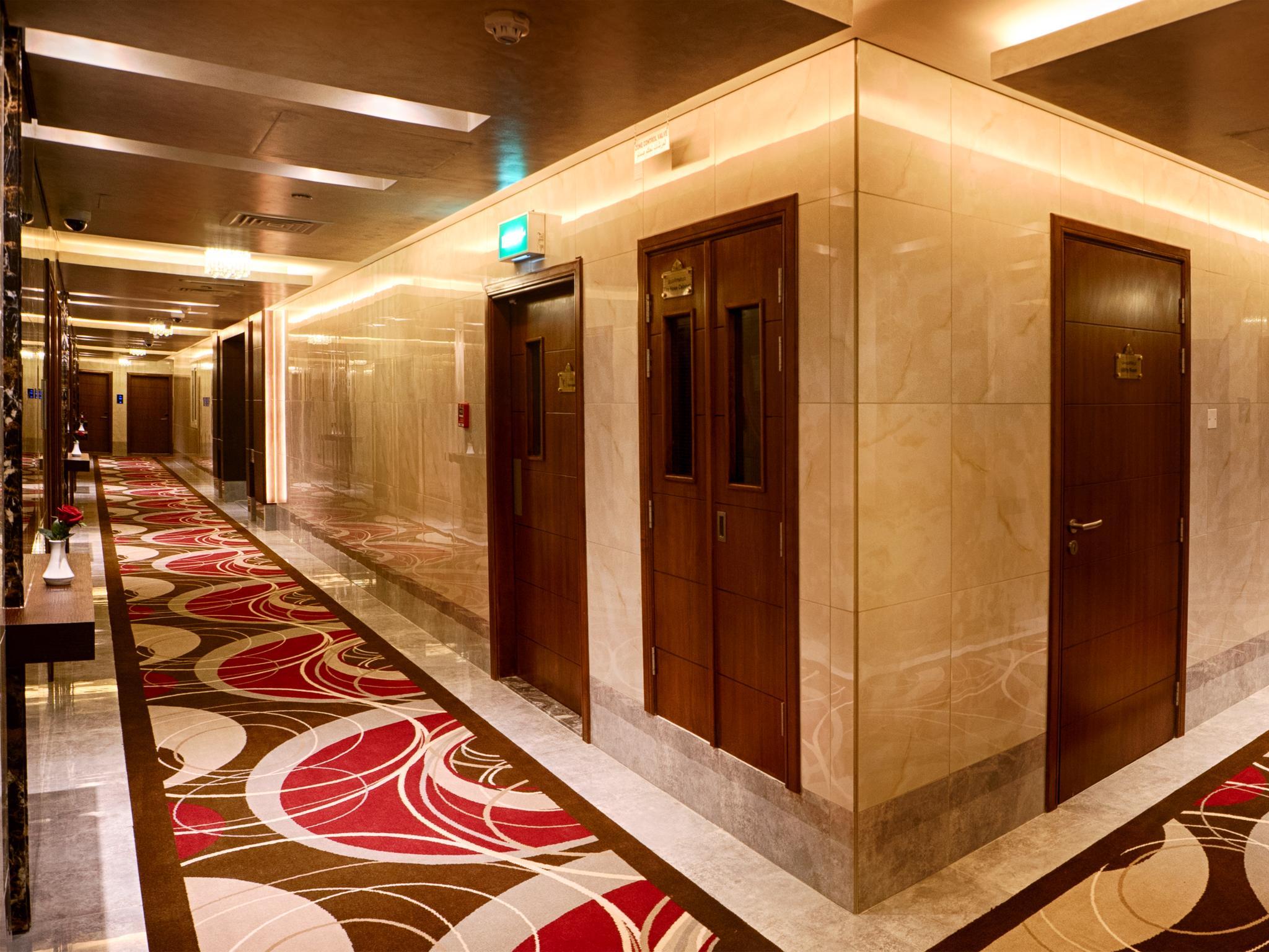hotel-thumb