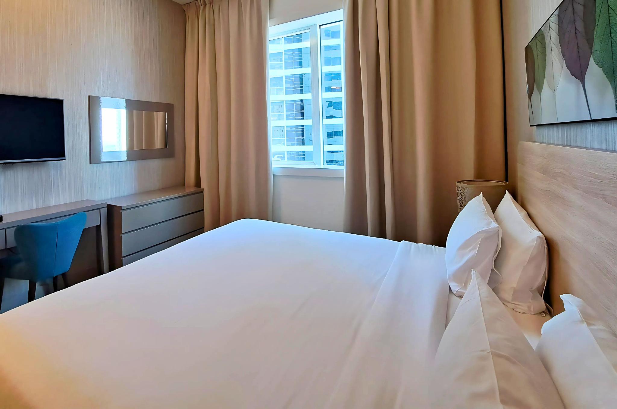 hotel-thumb