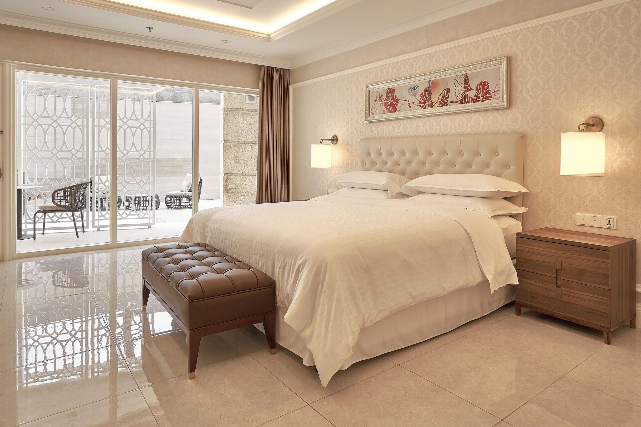 hotel-thumb