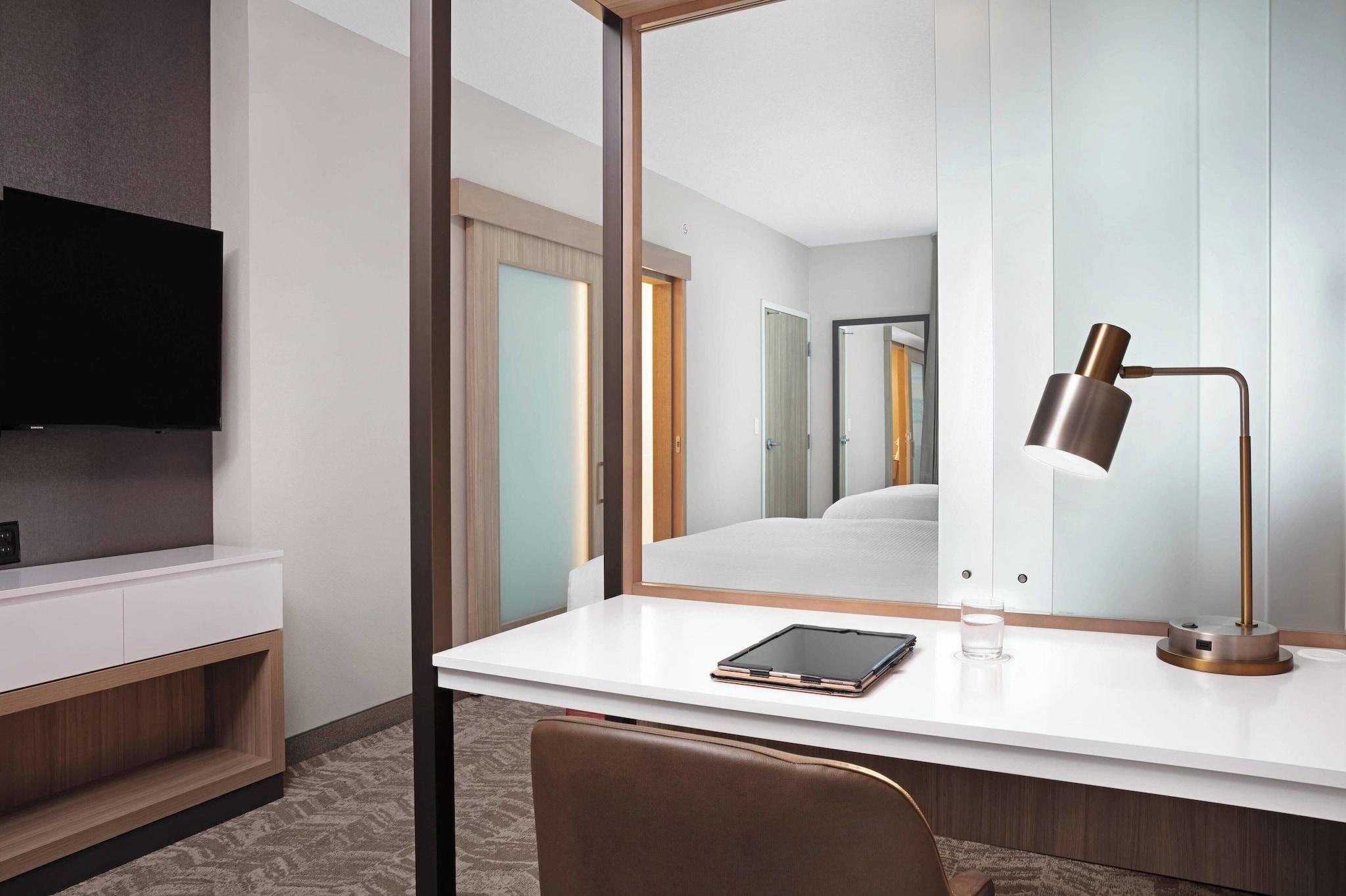 hotel-thumb
