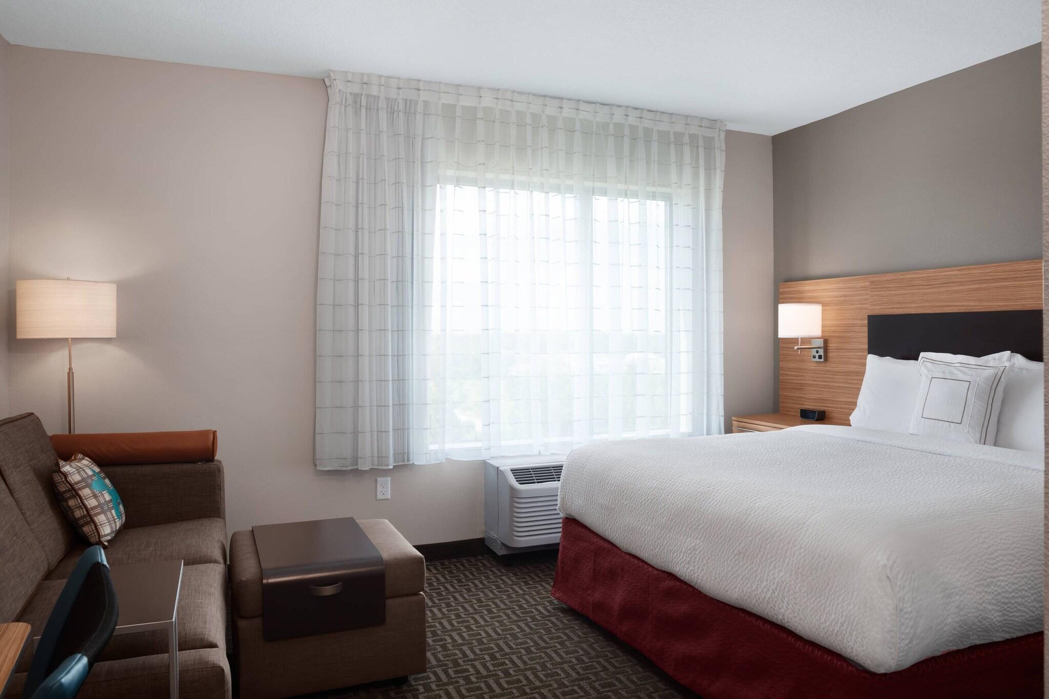 hotel-thumb