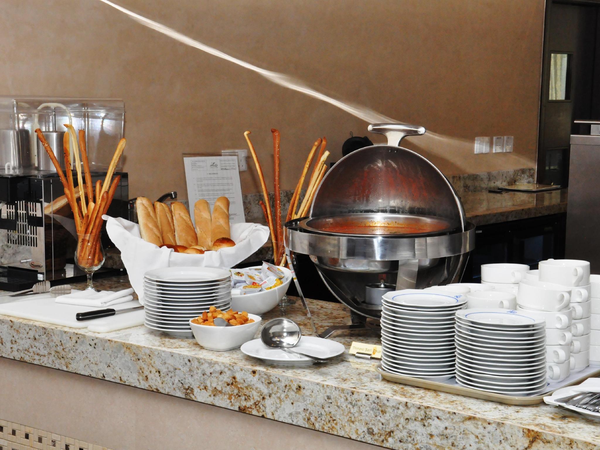 Lavender Hotel by Gloria Hotels and Resorts