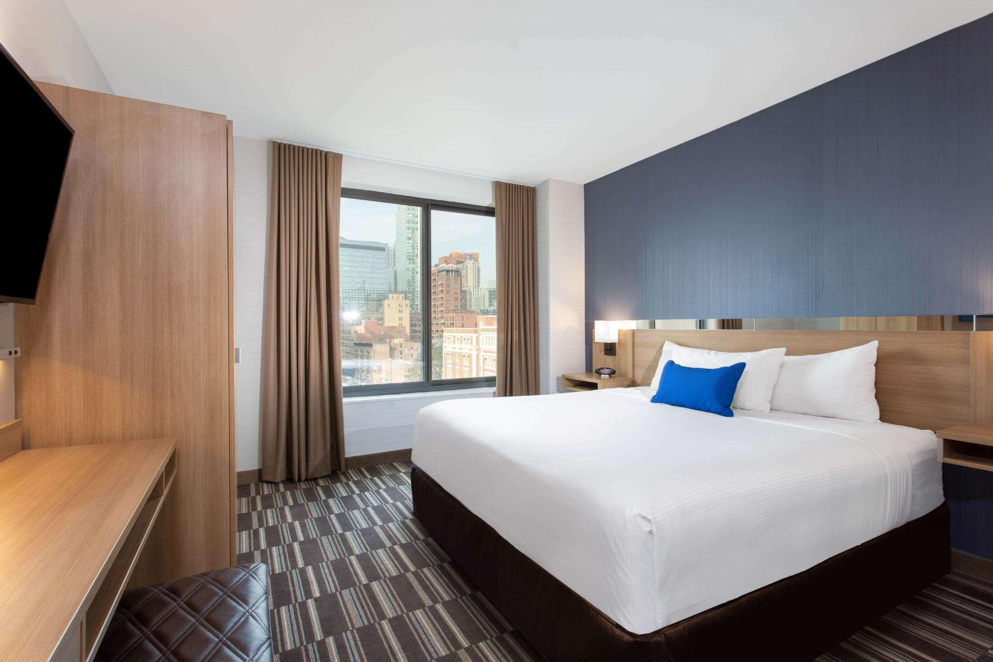 hotel-thumb