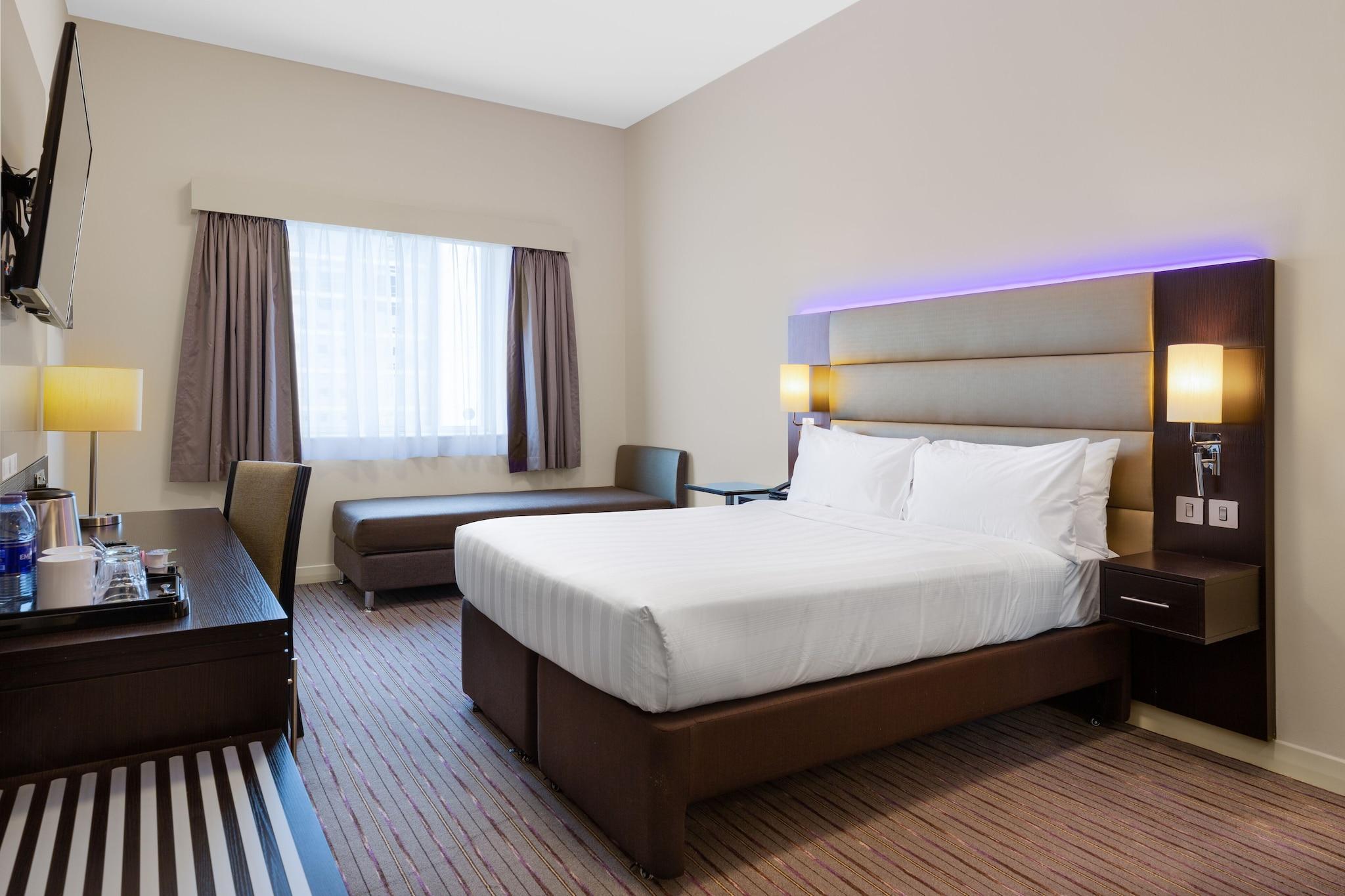 hotel-thumb