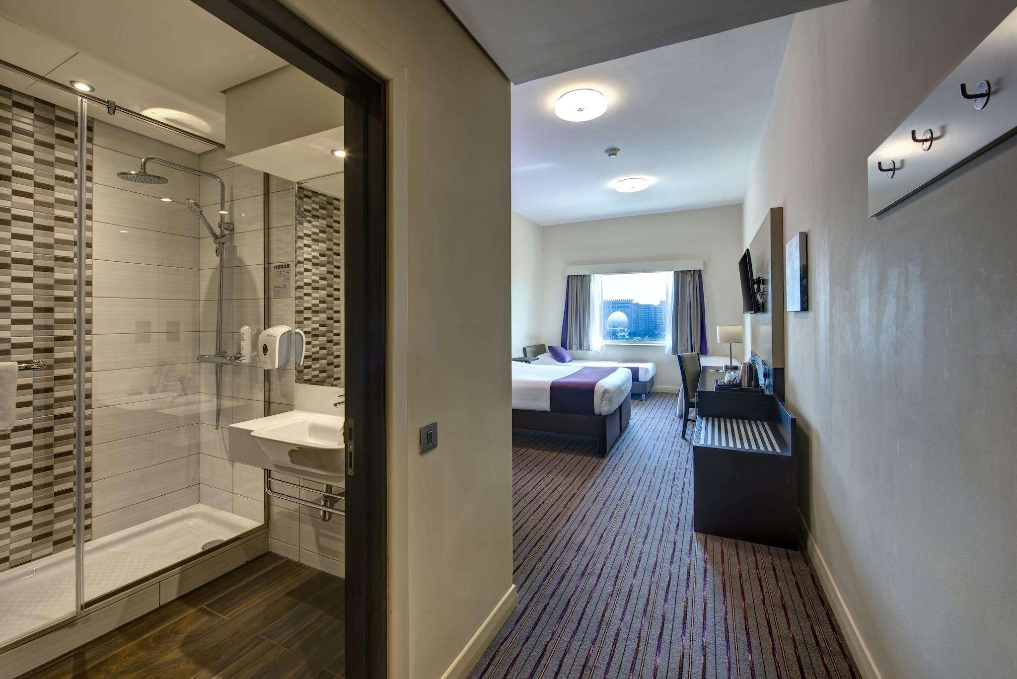 hotel-thumb