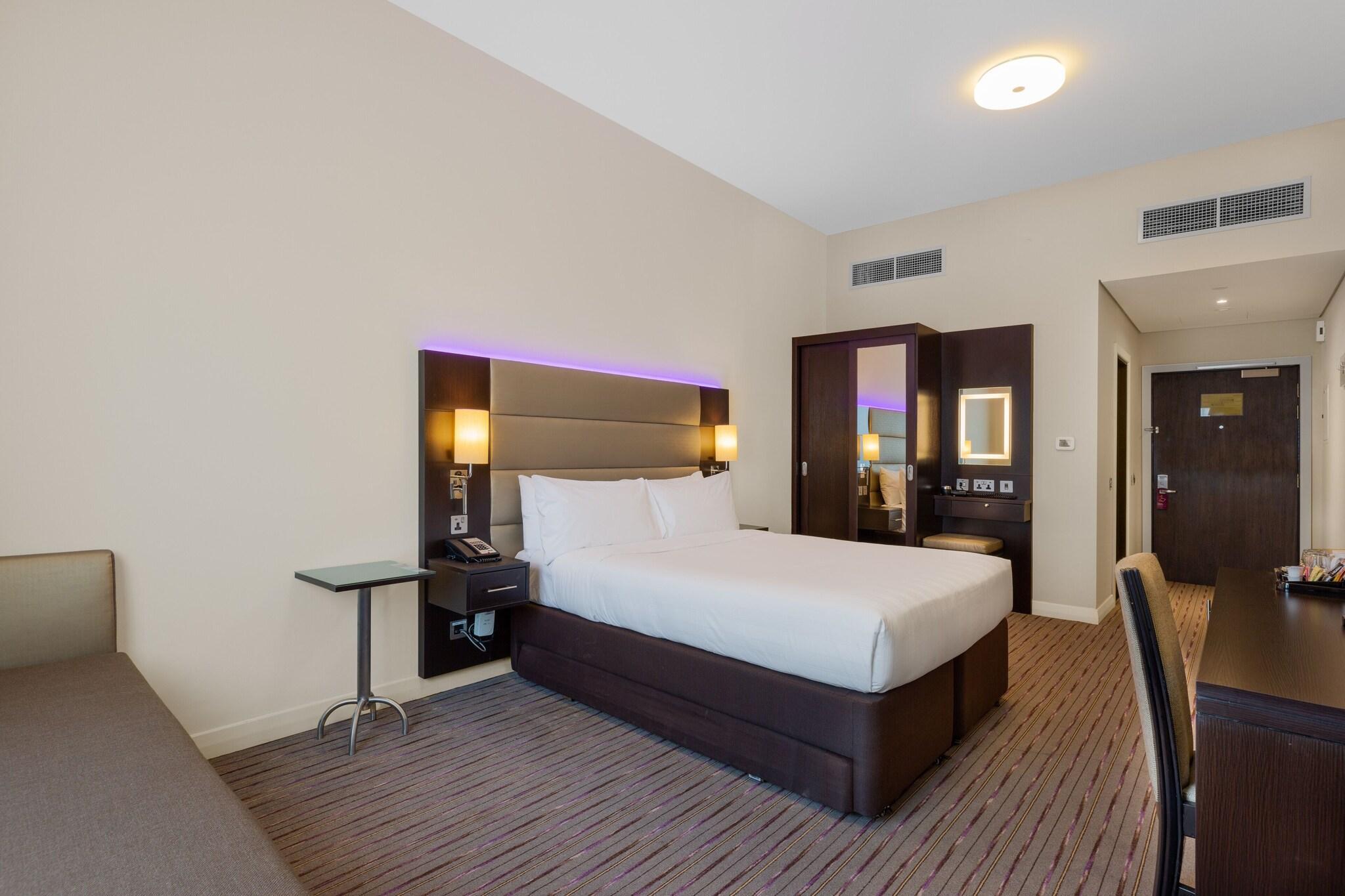 hotel-thumb