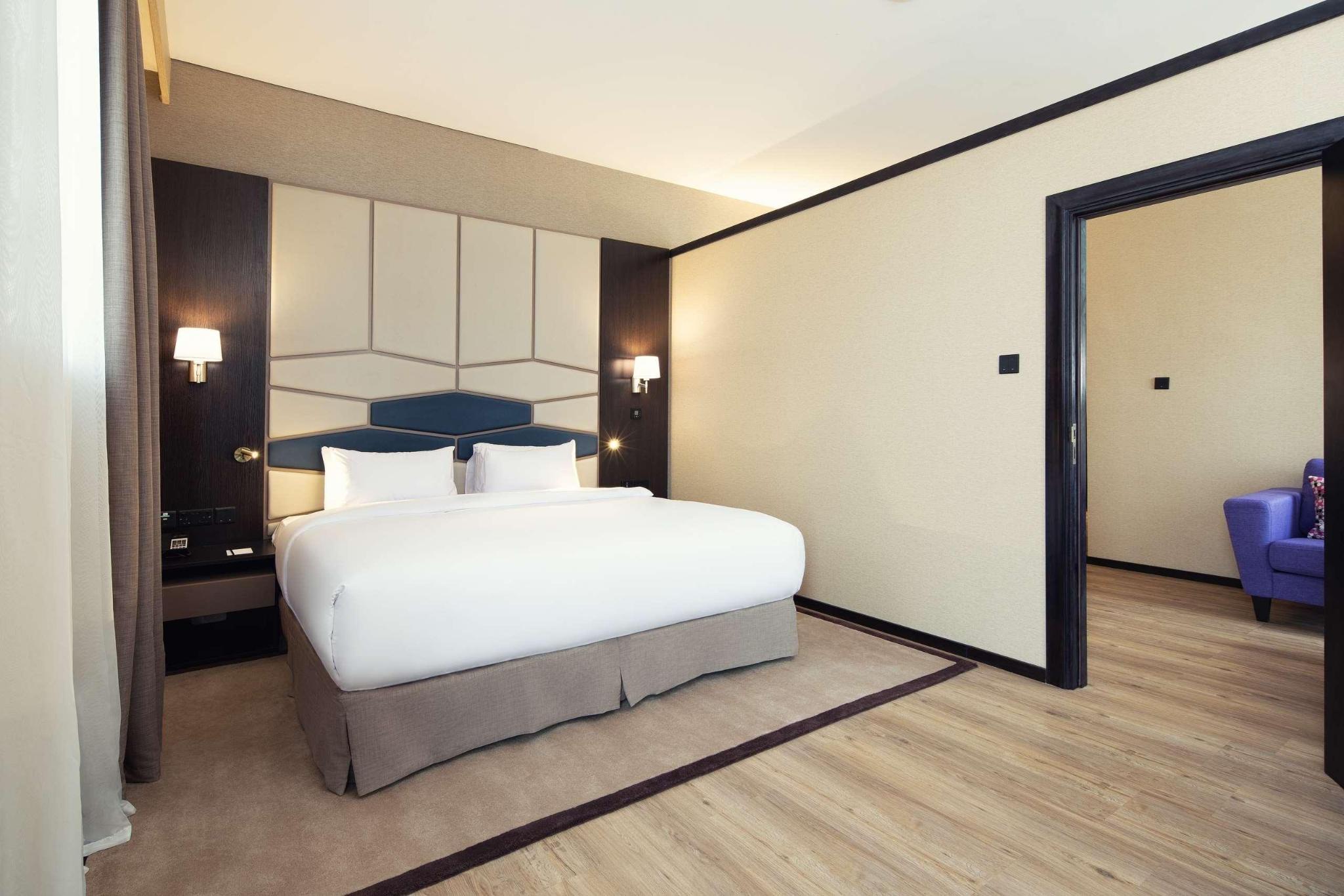 hotel-thumb
