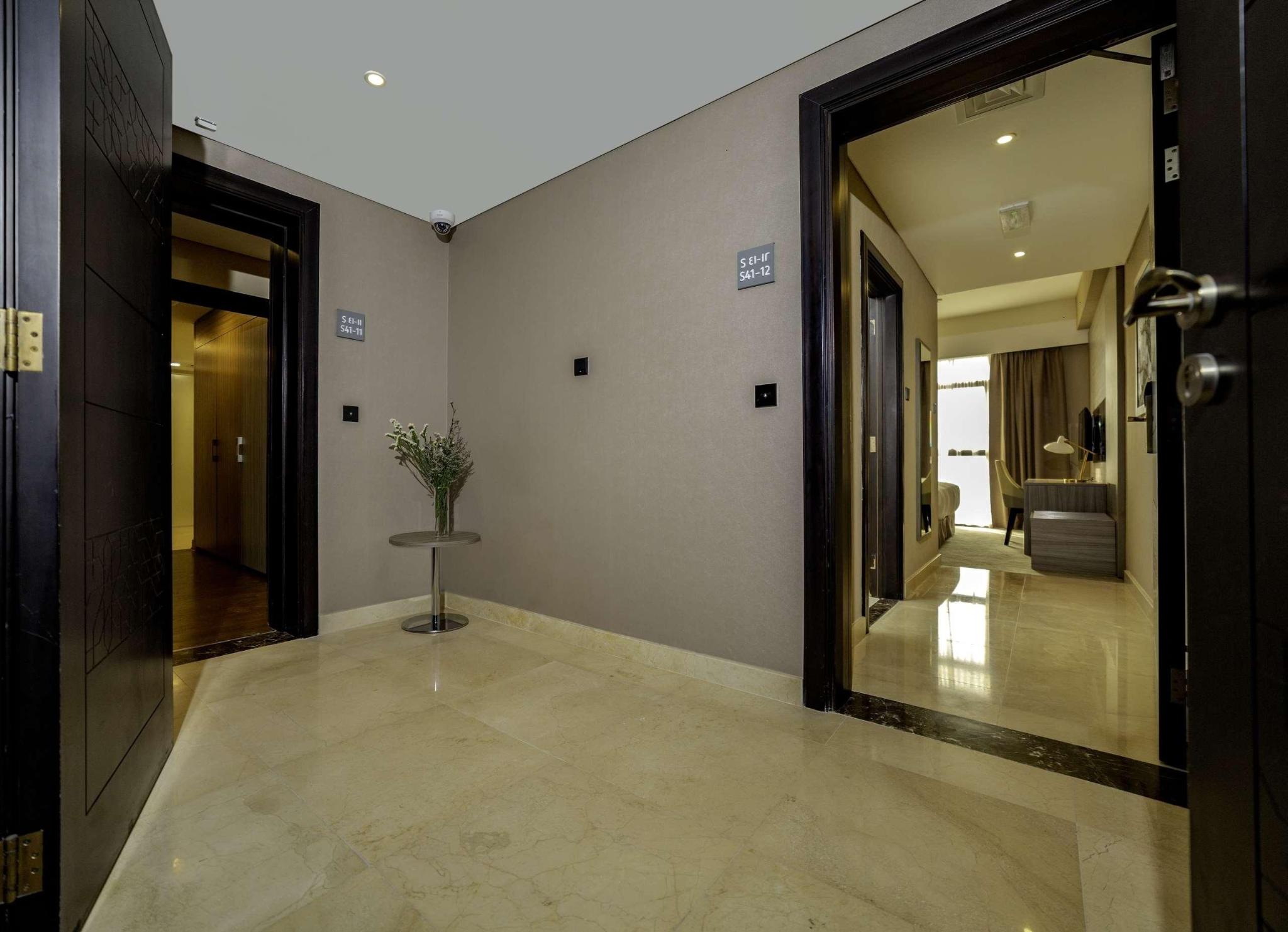 hotel-thumb