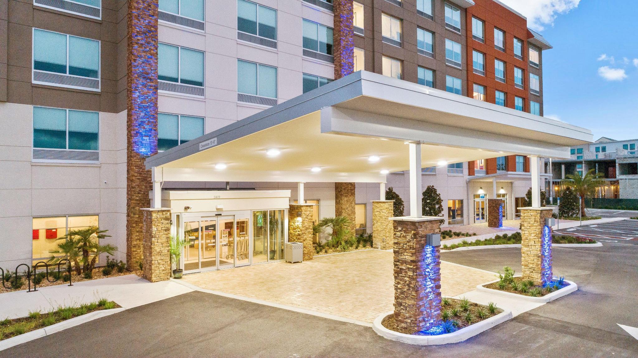 hotel-thumb
