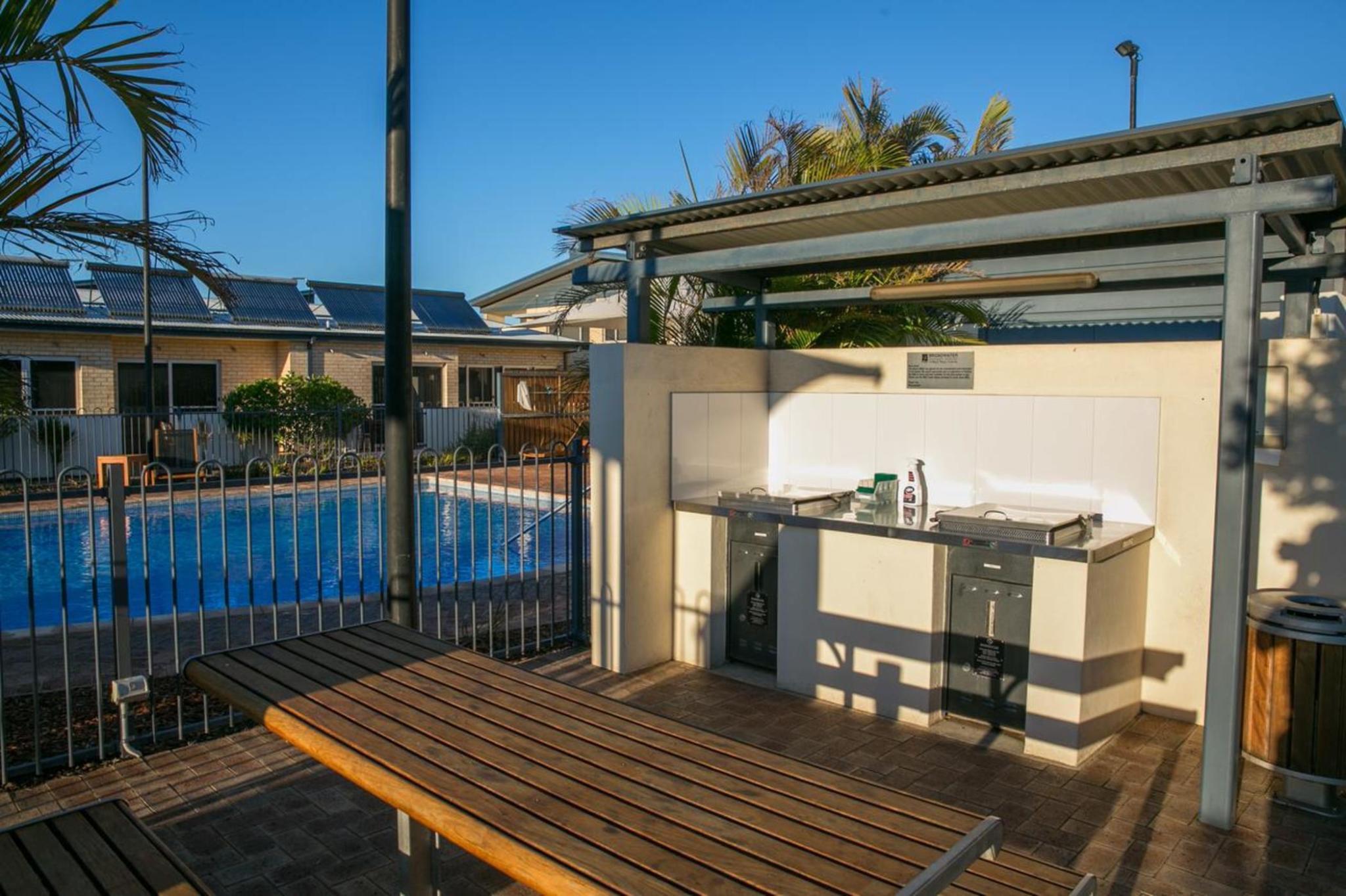 Nesuto Geraldton Apartment Hotel en Coral Coast