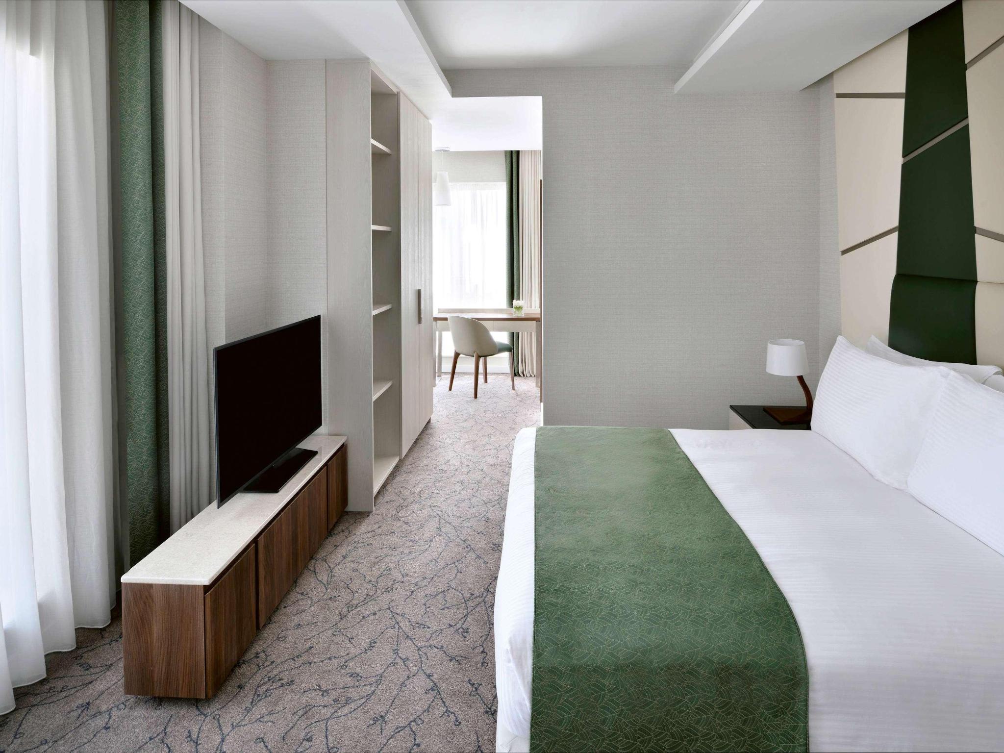 hotel-thumb