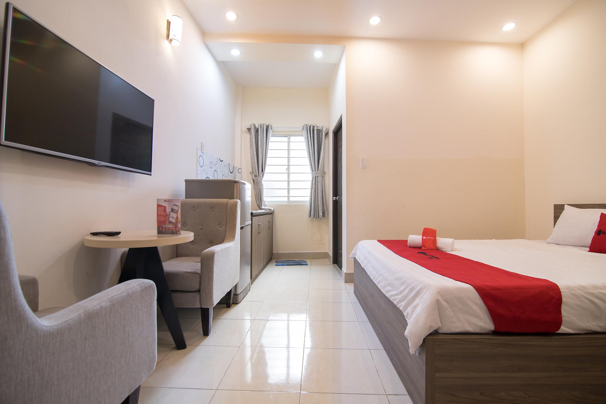 RedDoorz @ Hai Ba Trung Street
