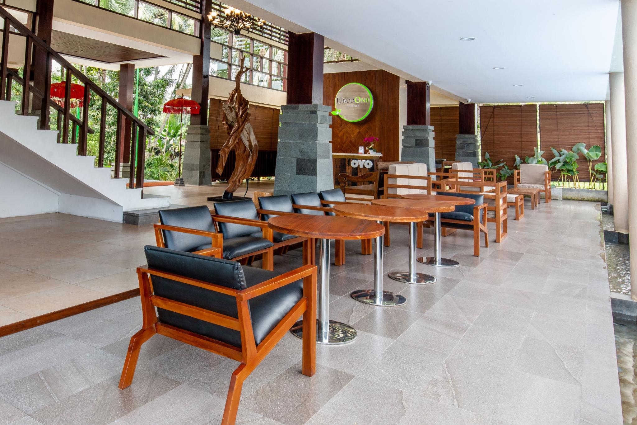 OYO 372 Ubudone Villas