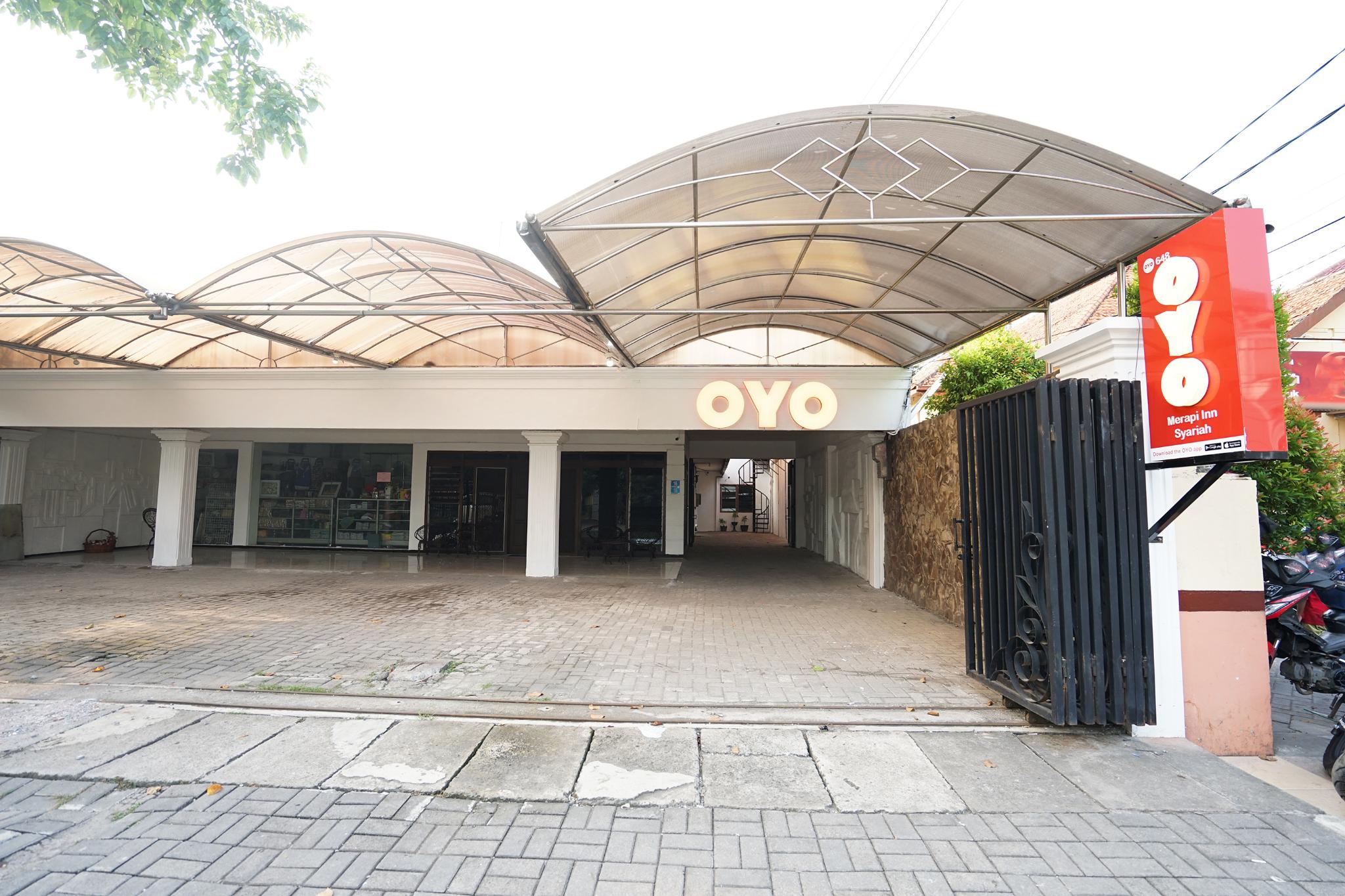 OYO 648 Merapi Inn Syariah