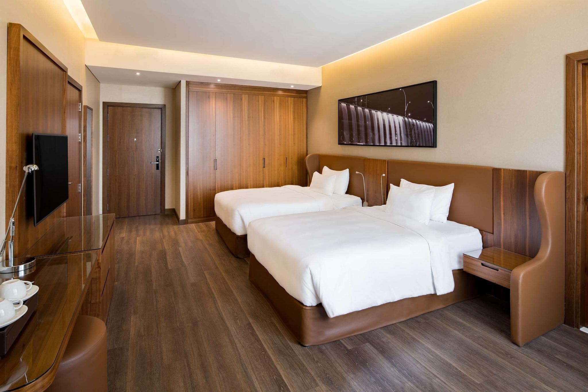 hotel-thumb