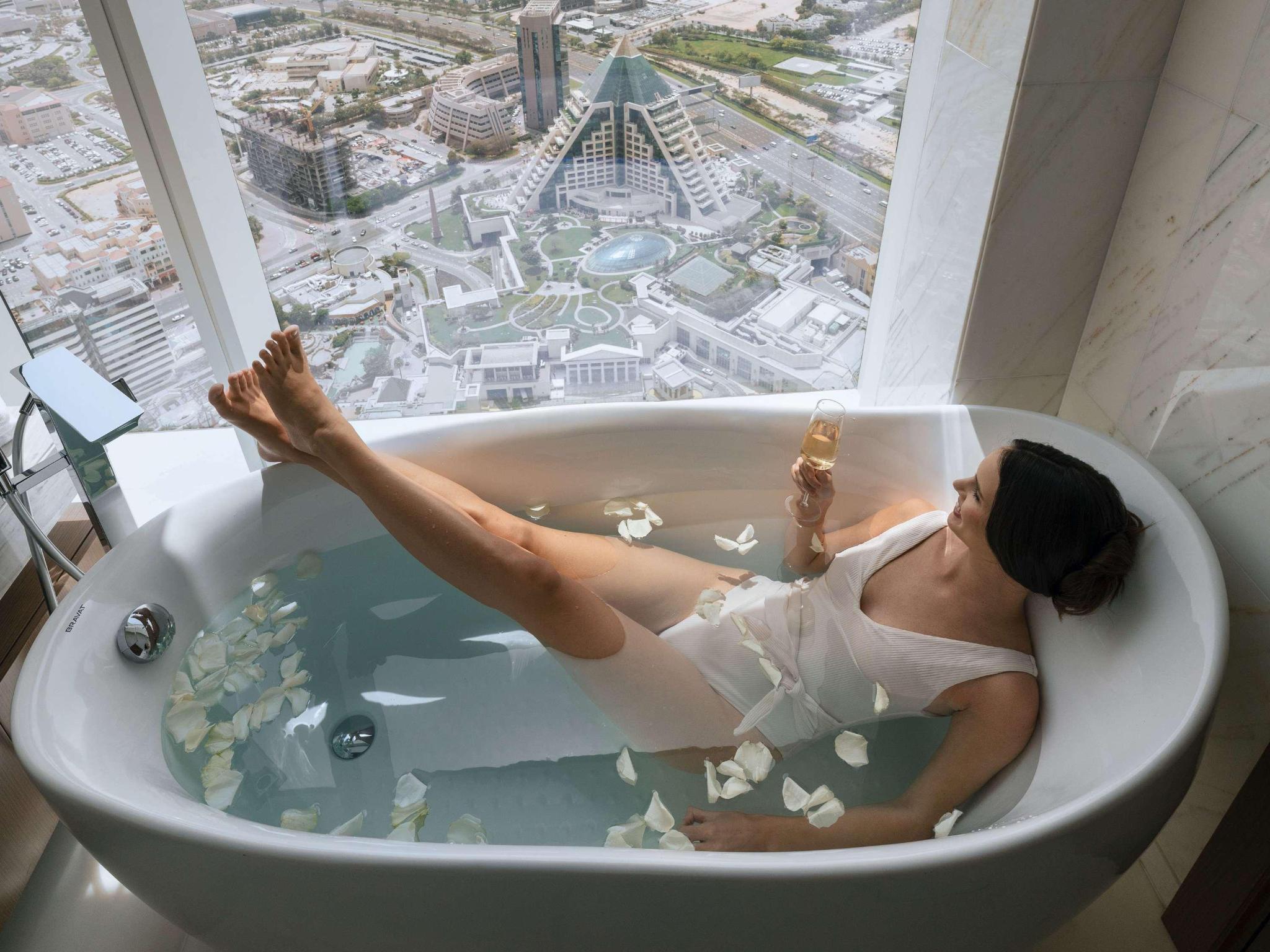 hotel-thumb