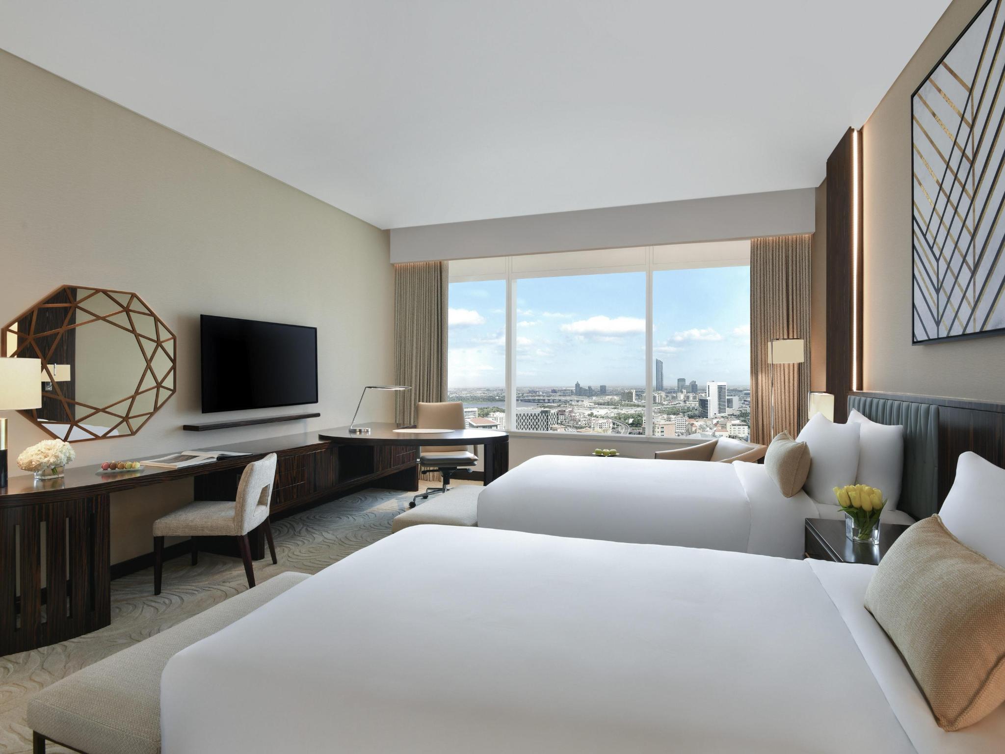 hotel-thumb