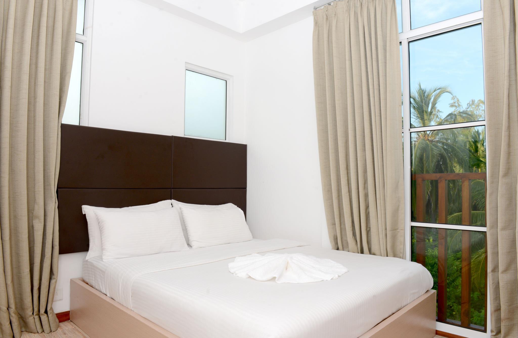 hotel-thumb