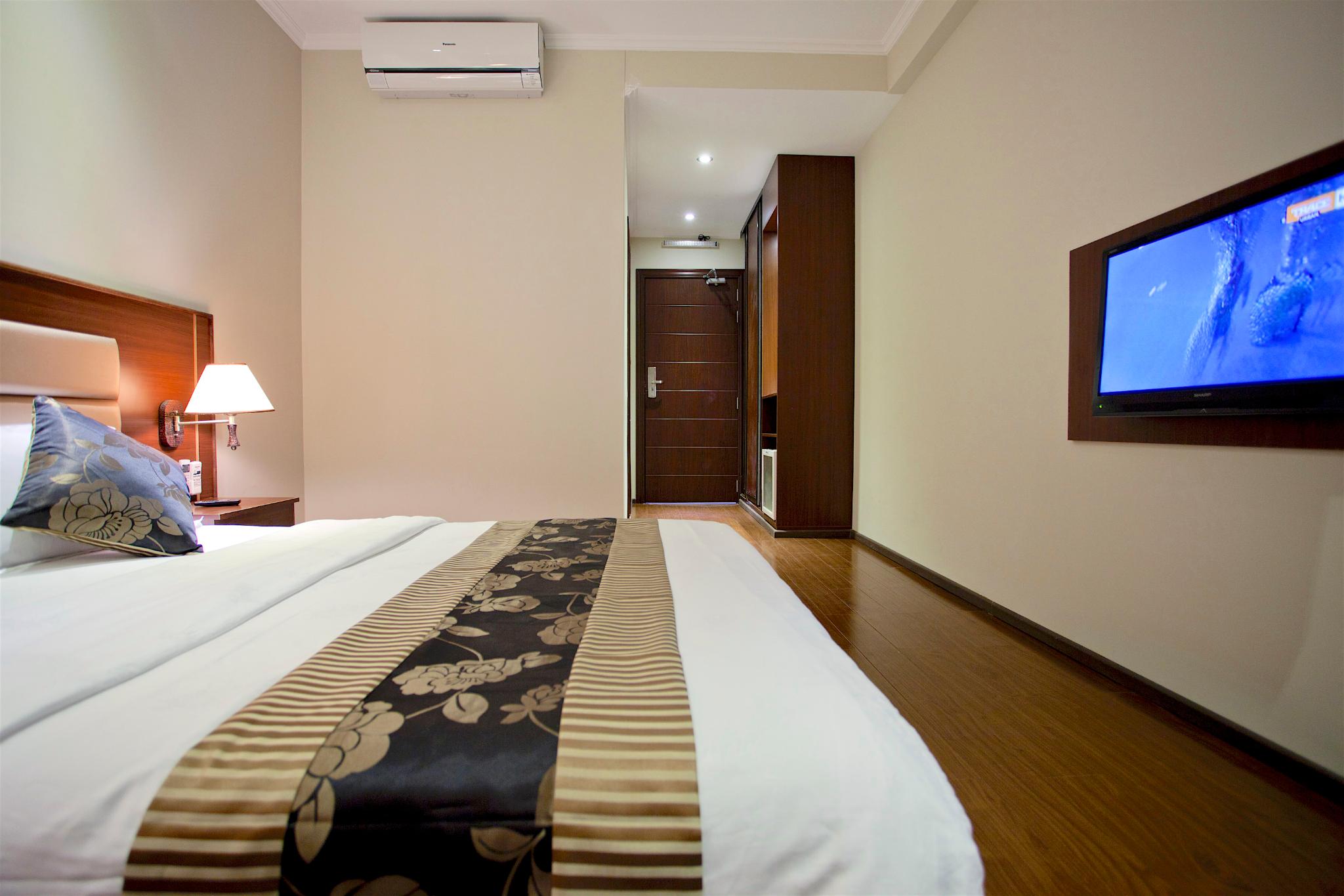 hotel-thumb