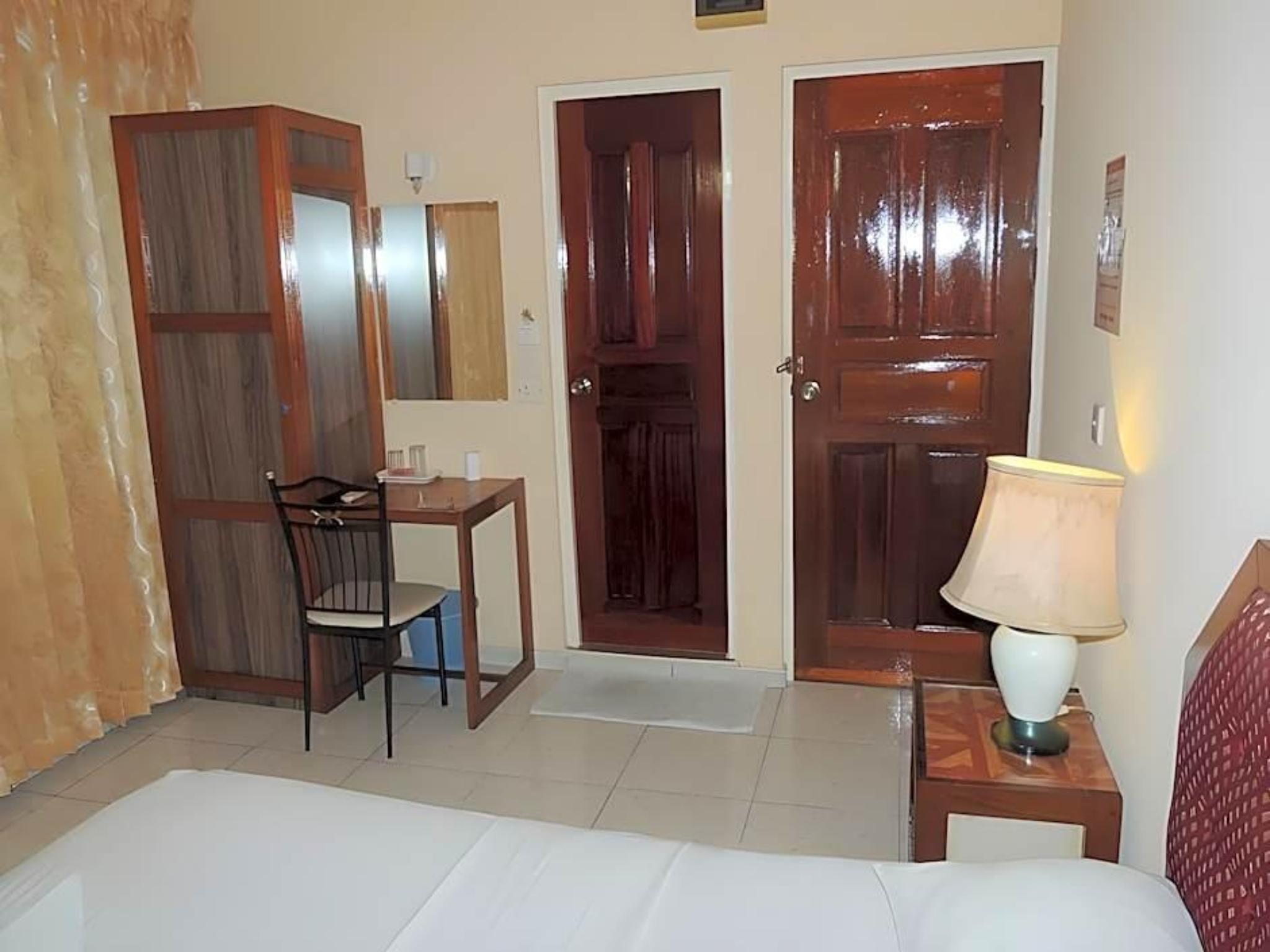 hotel-thumb